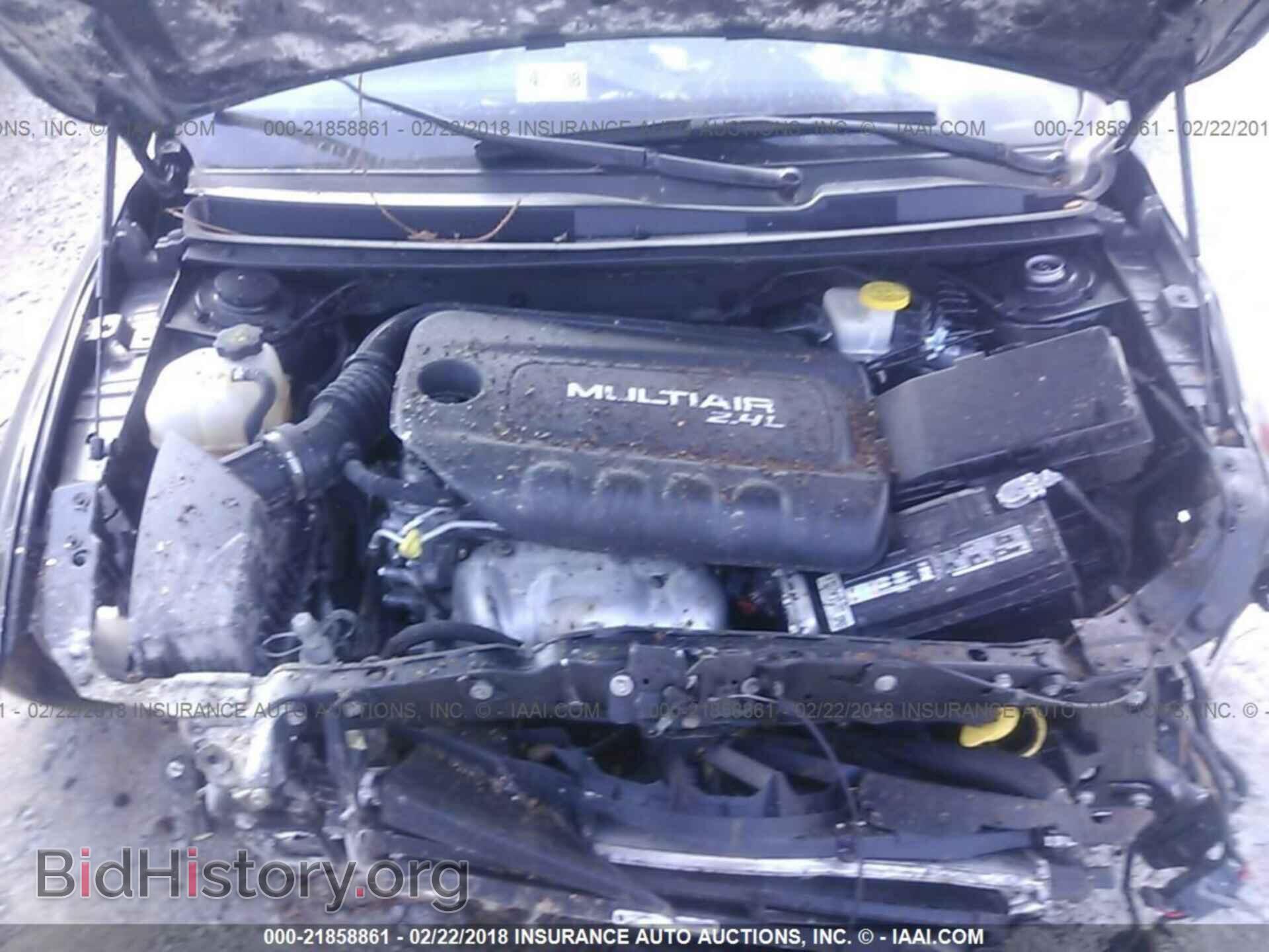 2015 Chrysler 200 - VIN: 1C3CCCAB1FN692159 - Photo 10