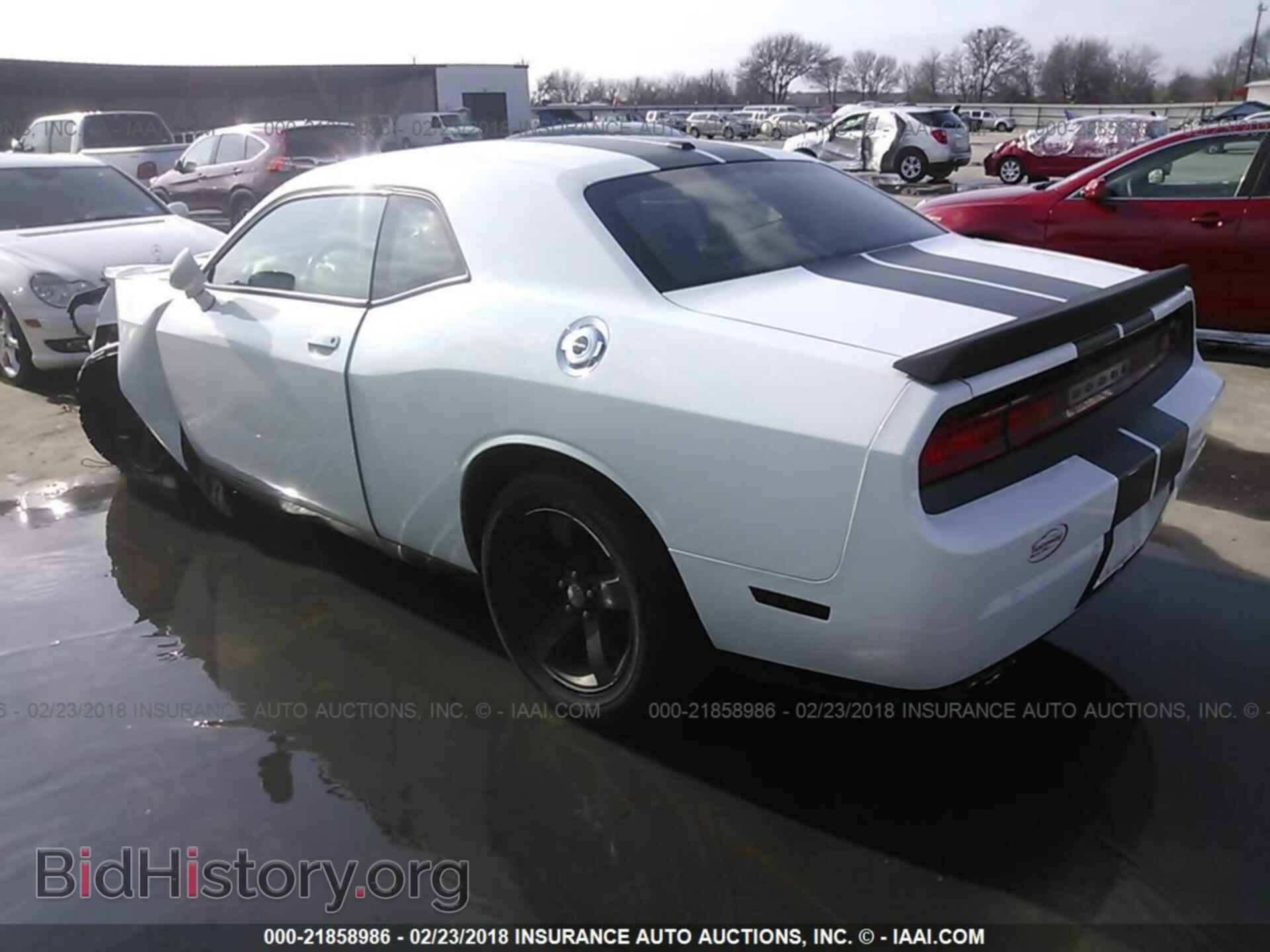 2013 Dodge Challenger - VIN: 2C3CDYAG3DH579308 - Photo 3
