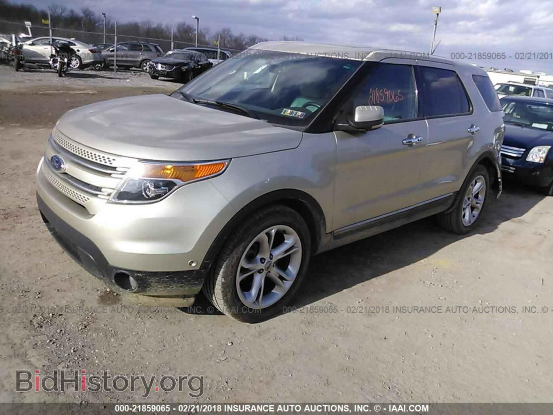 2011 Ford Explorer - VIN: 1FMHK8F87BGA48240 - Фото 2