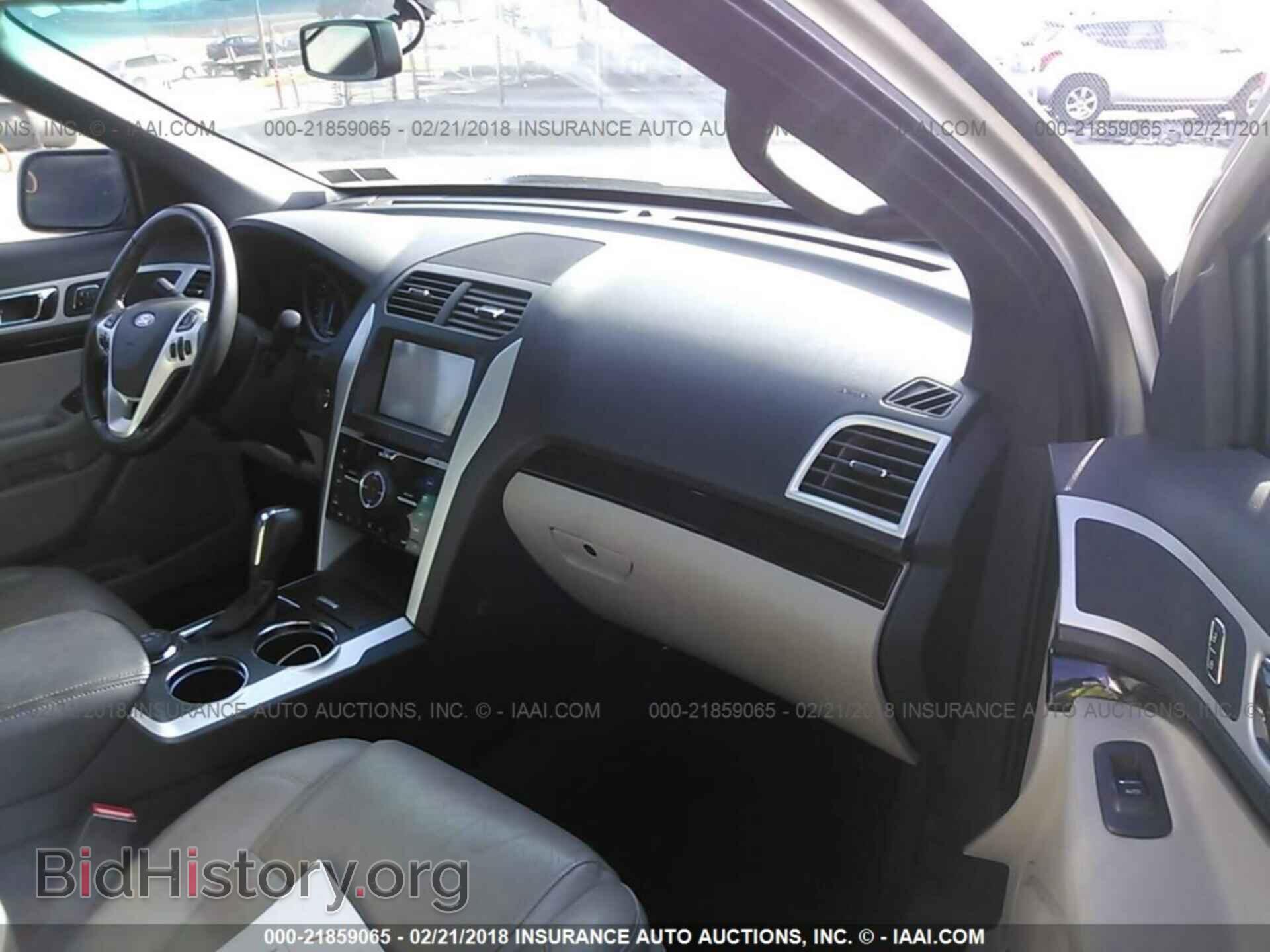 2011 Ford Explorer - VIN: 1FMHK8F87BGA48240 - Фото 5