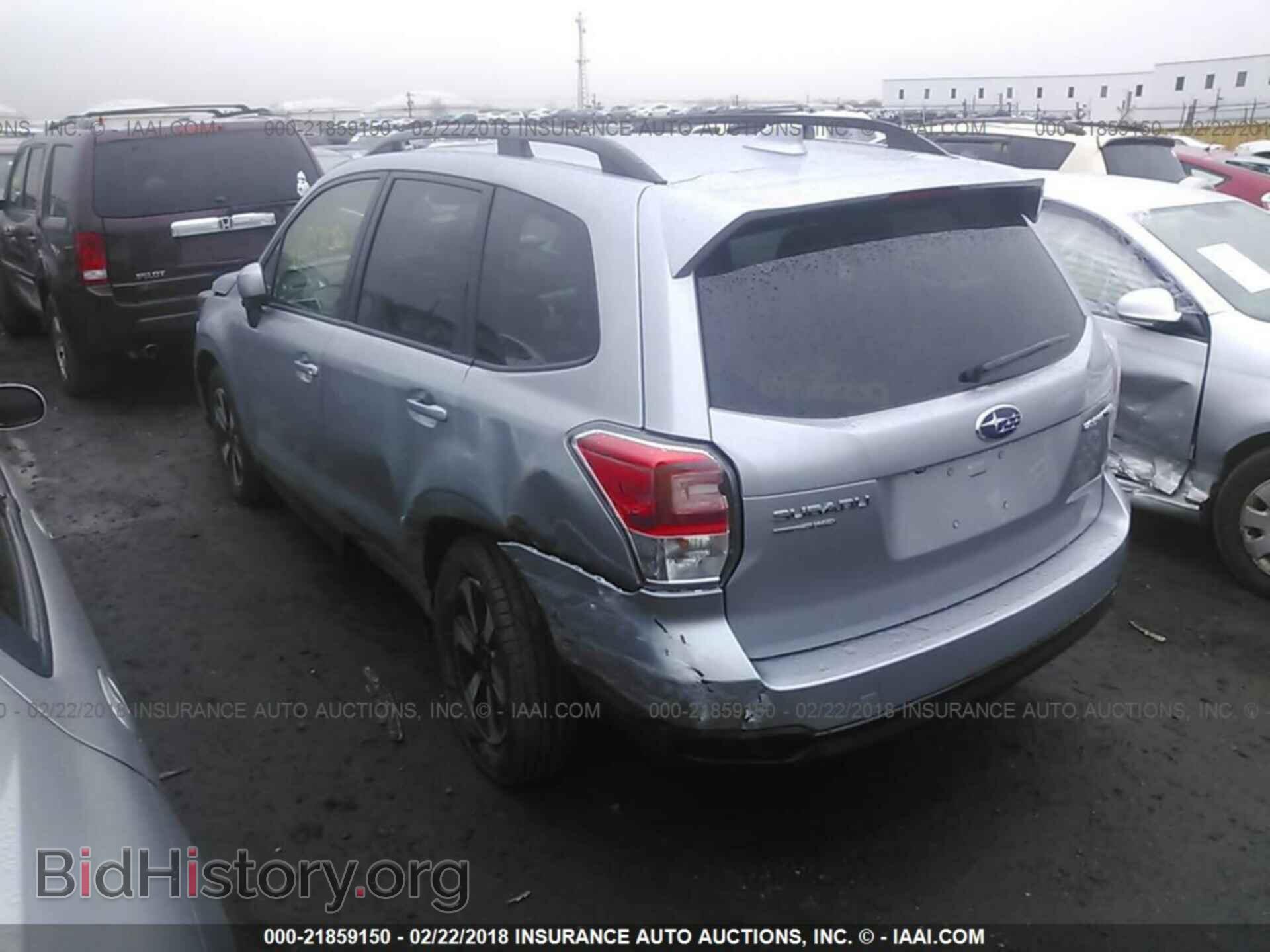 2018 Subaru Forester - VIN: JF2SJADC2JH514517 - Фото 3