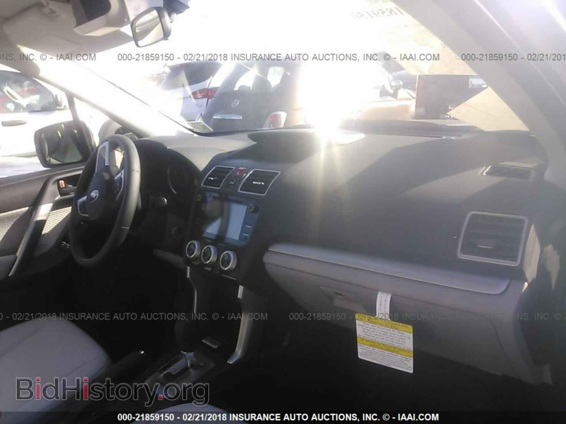 2018 Subaru Forester - VIN: JF2SJADC2JH514517 - Фото 5