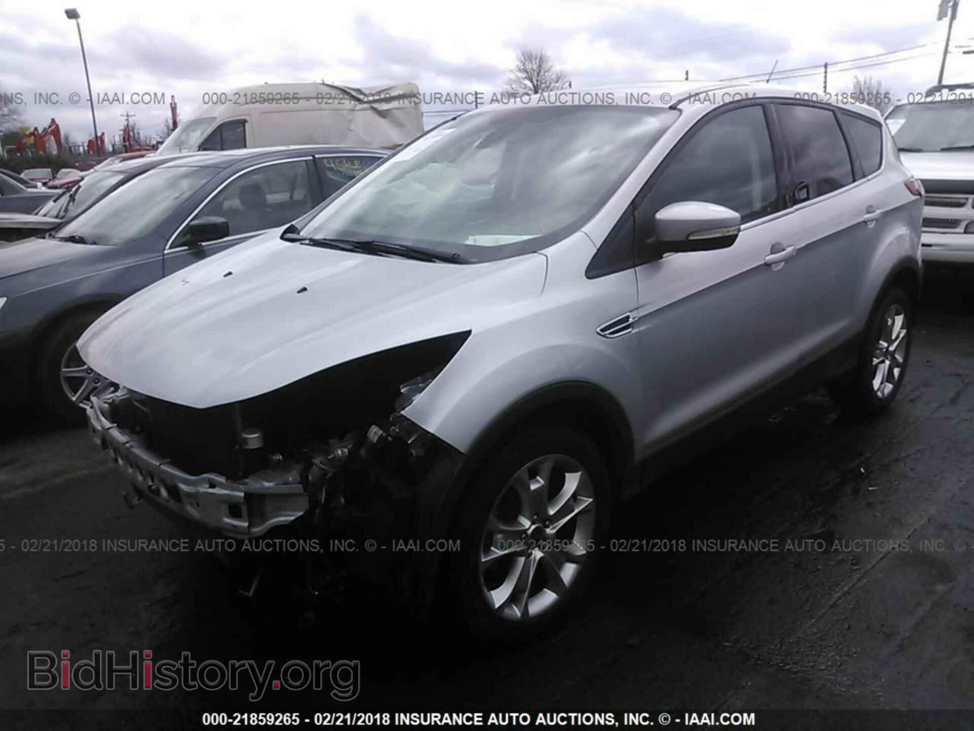 2013 Ford Escape - VIN: 1FMCU9H96DUC38020 - Фото 2