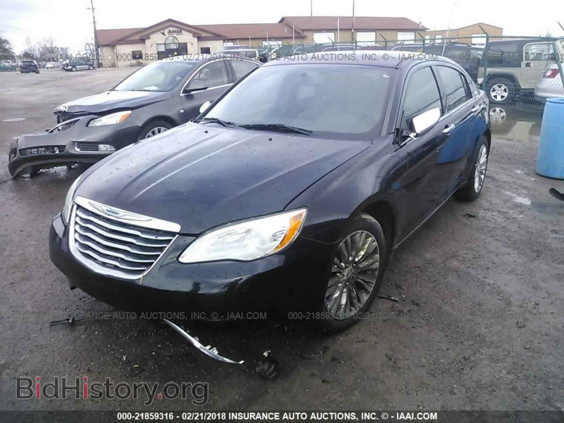 2012 Chrysler 200 - VIN: 1C3CCBCB6CN217674 - Photo 2