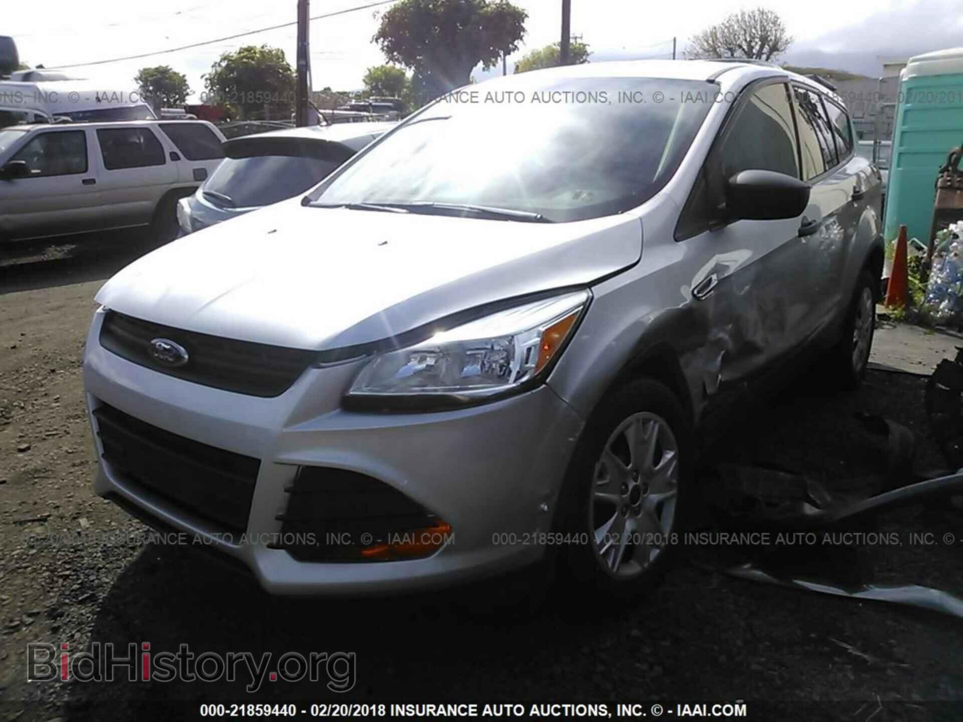 2014 Ford Escape - VIN: 1FMCU0F77EUC02562 - Photo 2