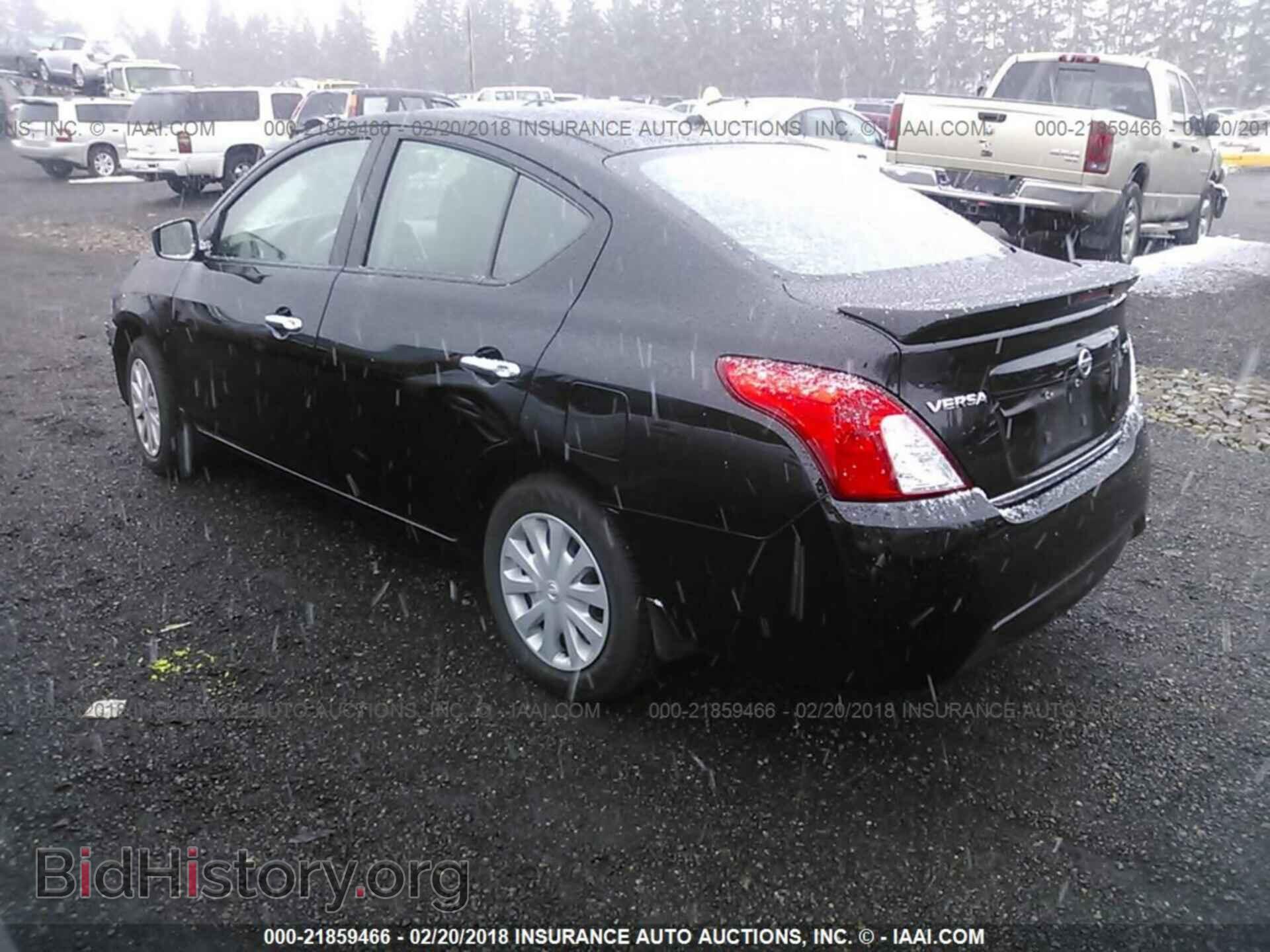 2017 Nissan Versa - VIN: 3N1CN7AP4HL854316 - Фото 3