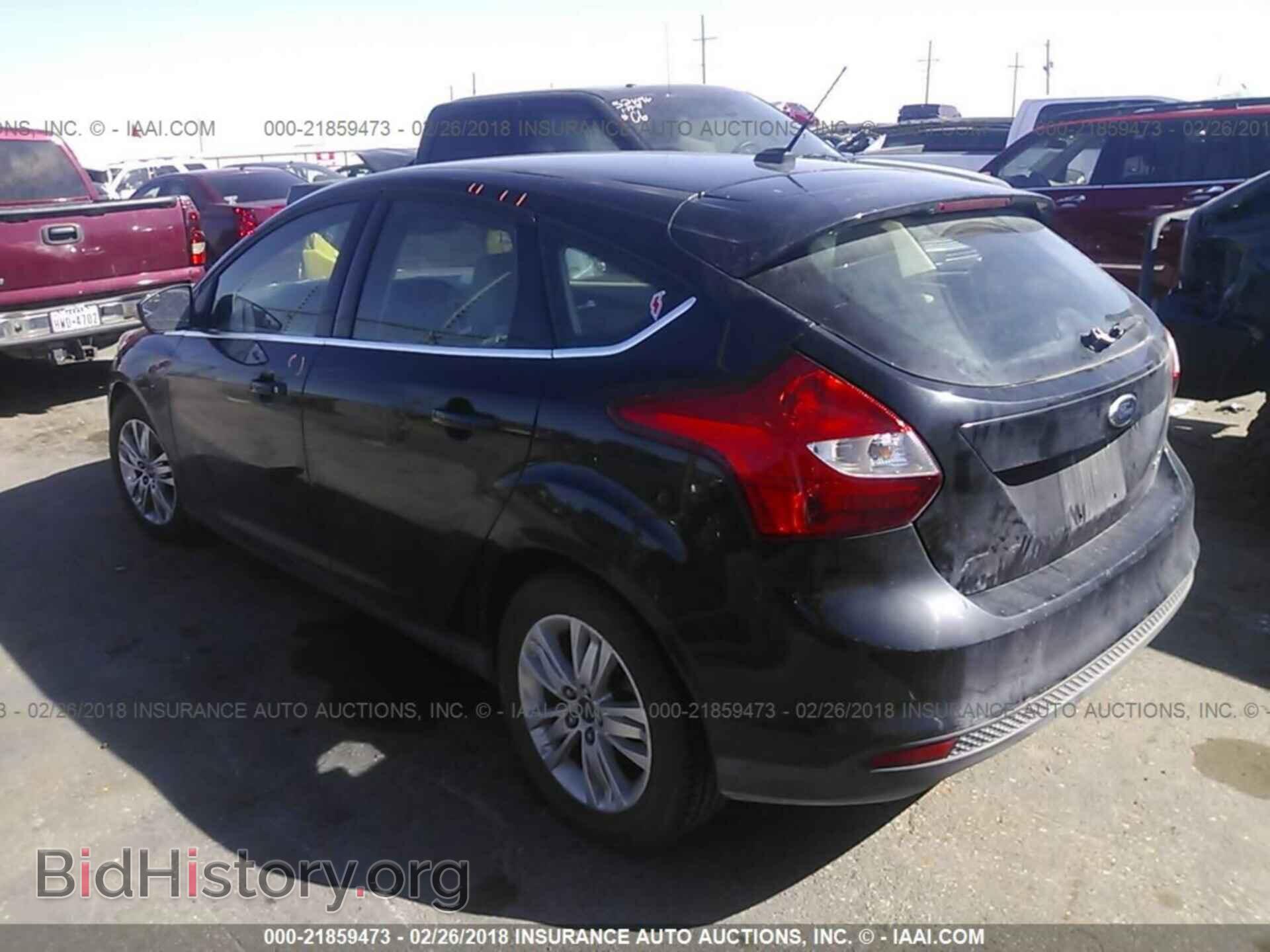 2012 Ford Focus - VIN: 1FAHP3M24CL375491 - Photo 3