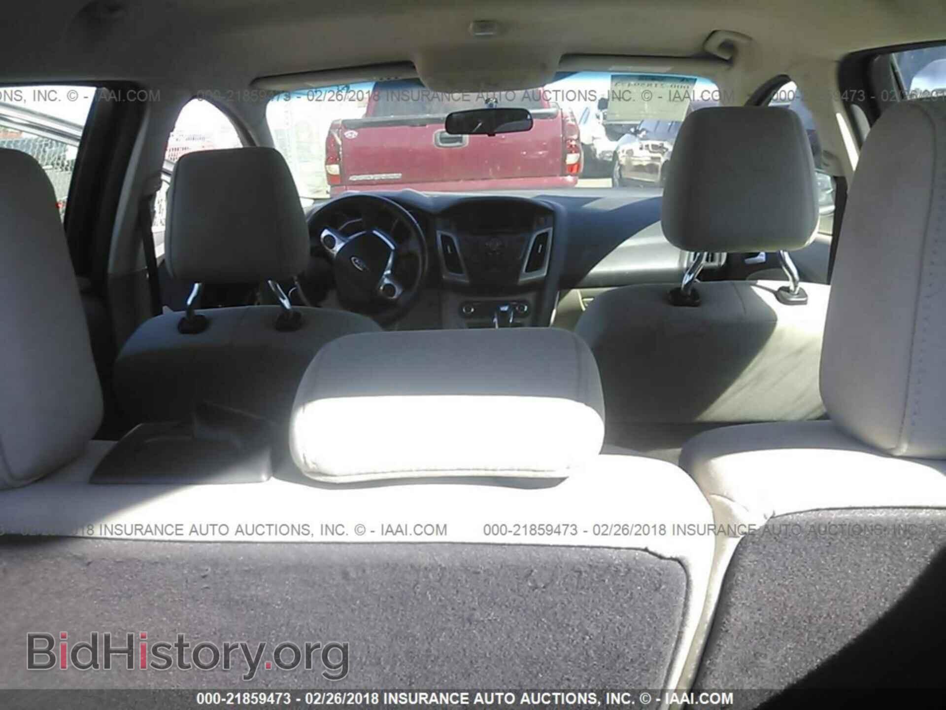 2012 Ford Focus - VIN: 1FAHP3M24CL375491 - Photo 8