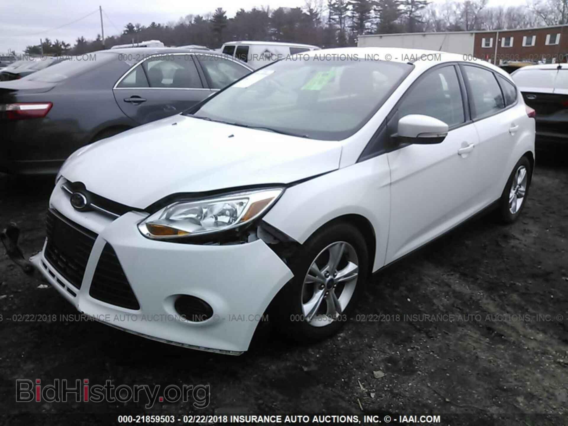 2014 Ford Focus - VIN: 1FADP3K21EL225312 - Photo 2