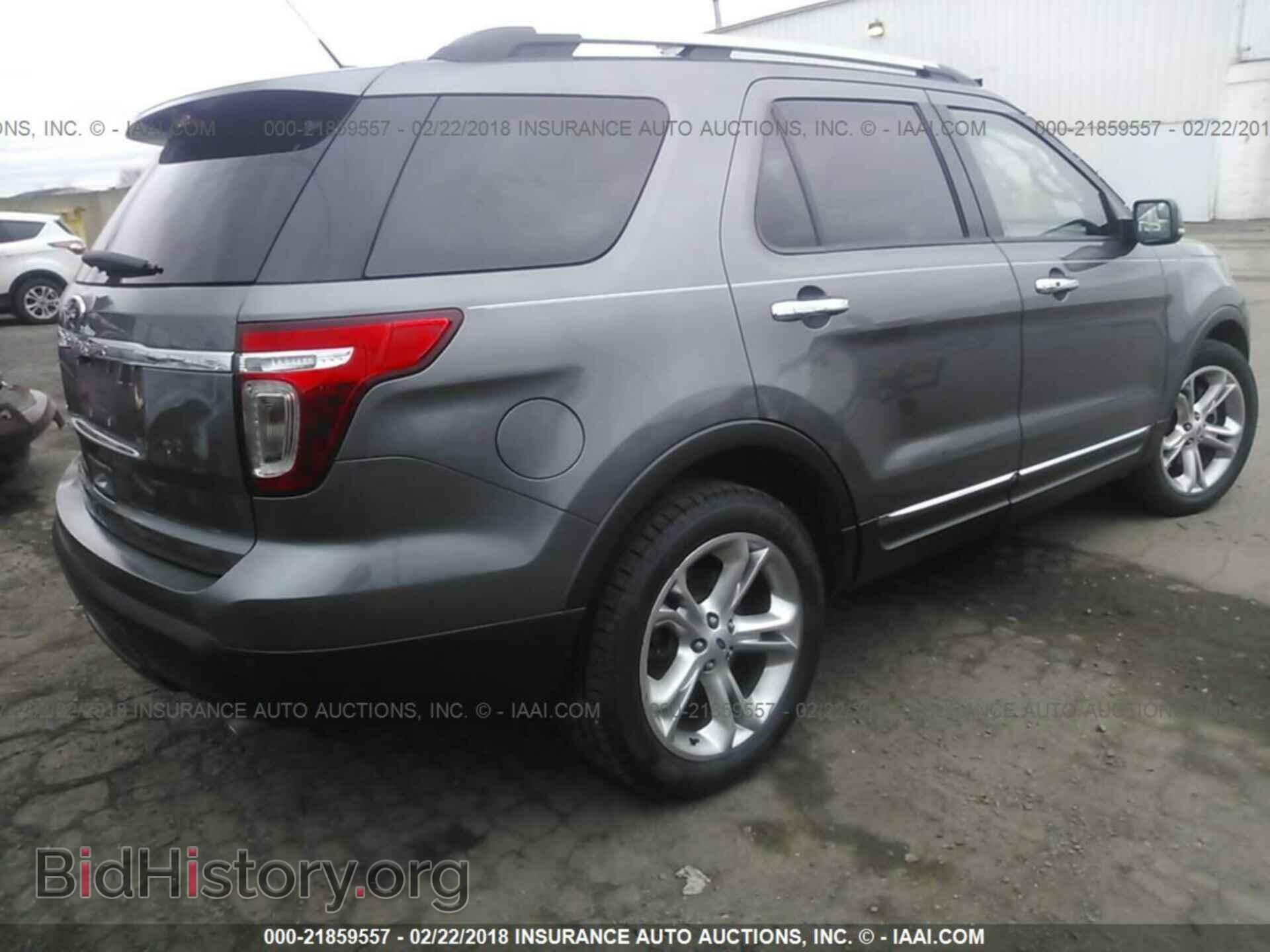 2013 Ford Explorer - VIN: 1FM5K7F84DGA55260 - Photo 4