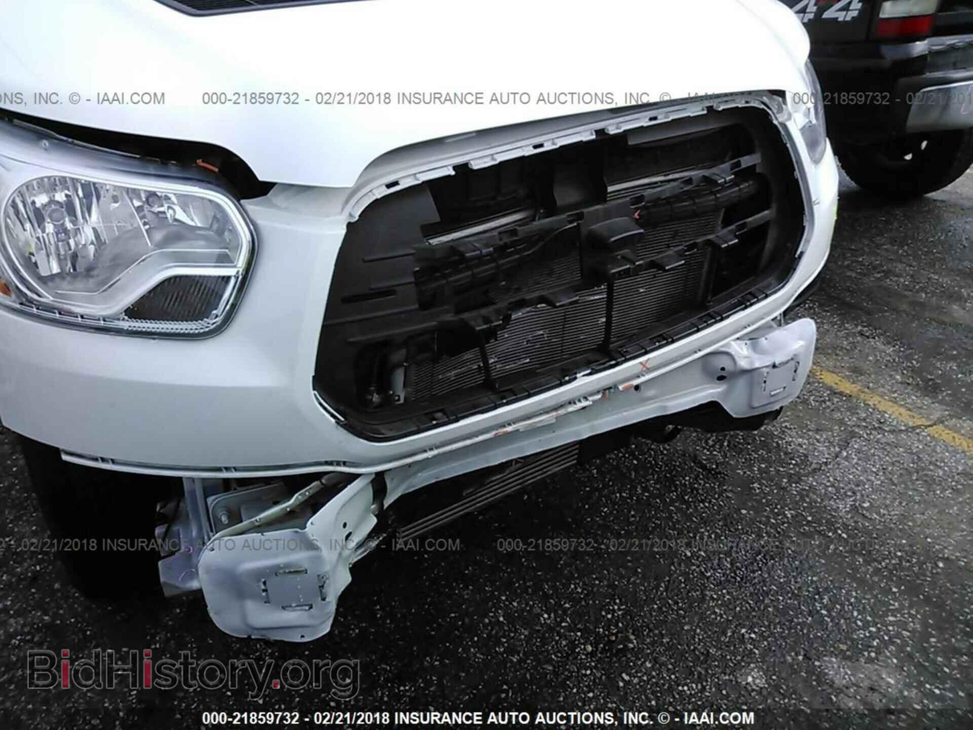 2016 Ford Transit - VIN: 1FTYR2CG2GKB14237 - Photo 6