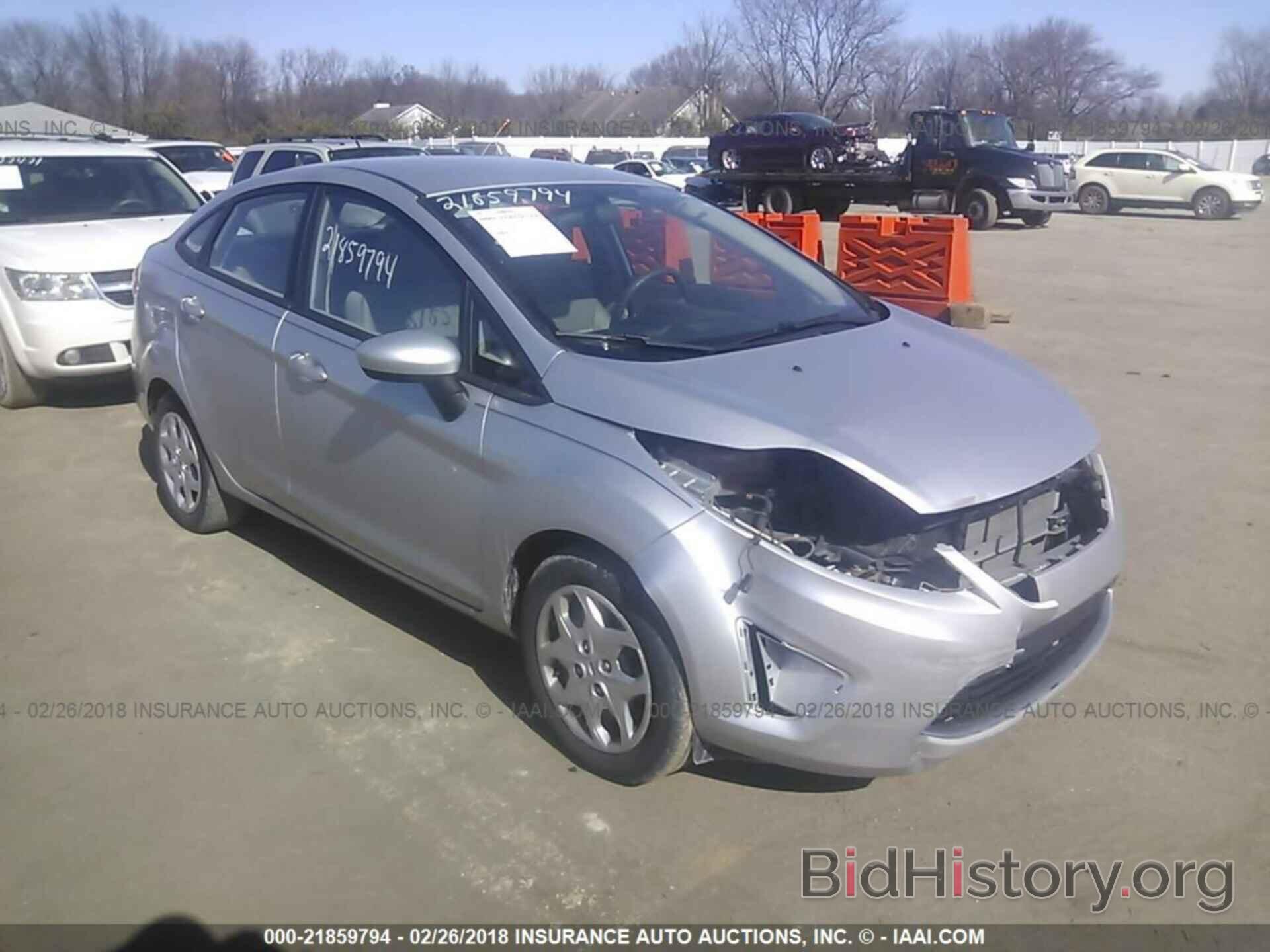 Photo 3FADP4BJ0CM157979 - Ford Fiesta 2012