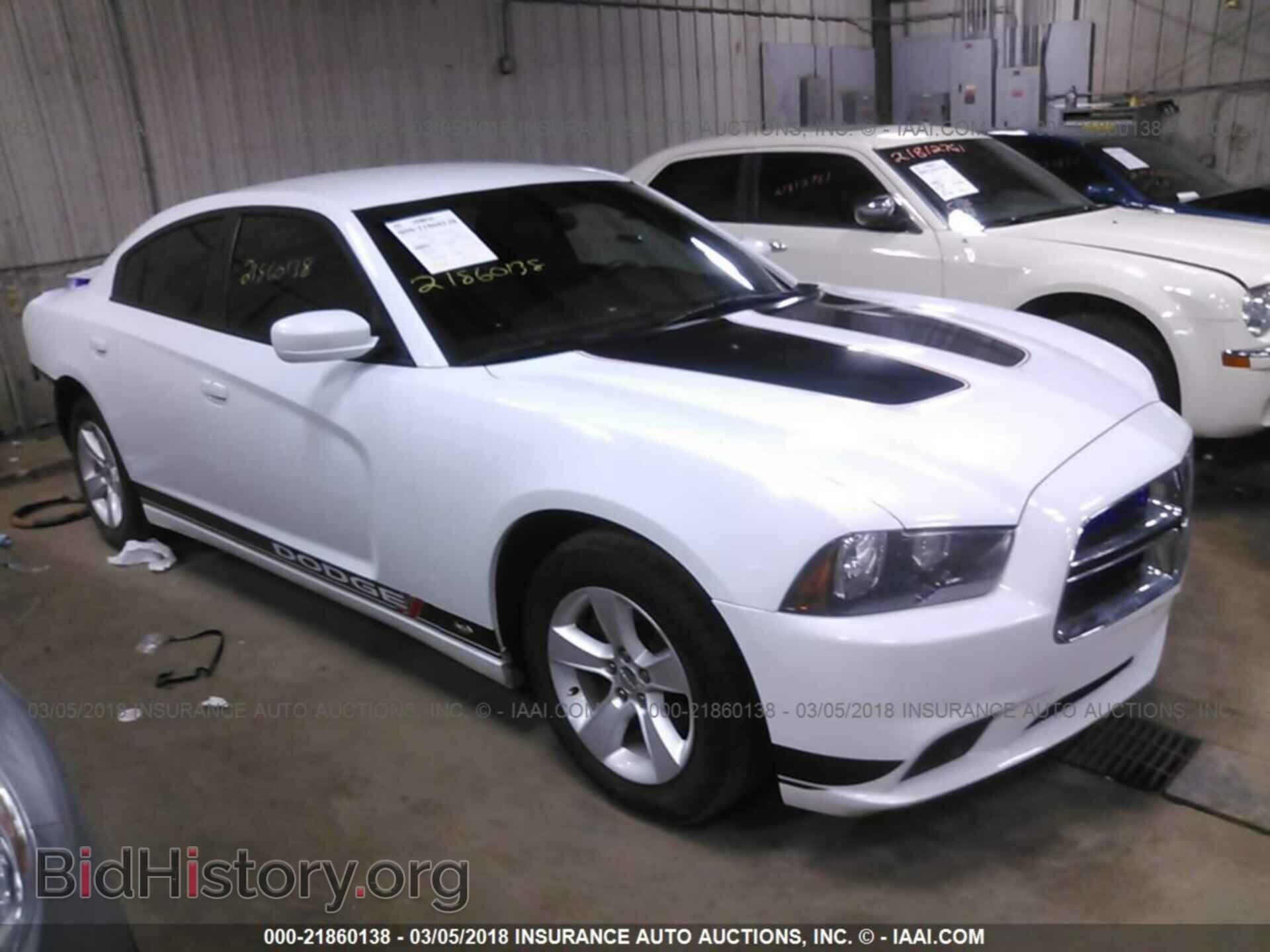 Photo 2C3CDXBG2DH638860 - Dodge Charger 2013