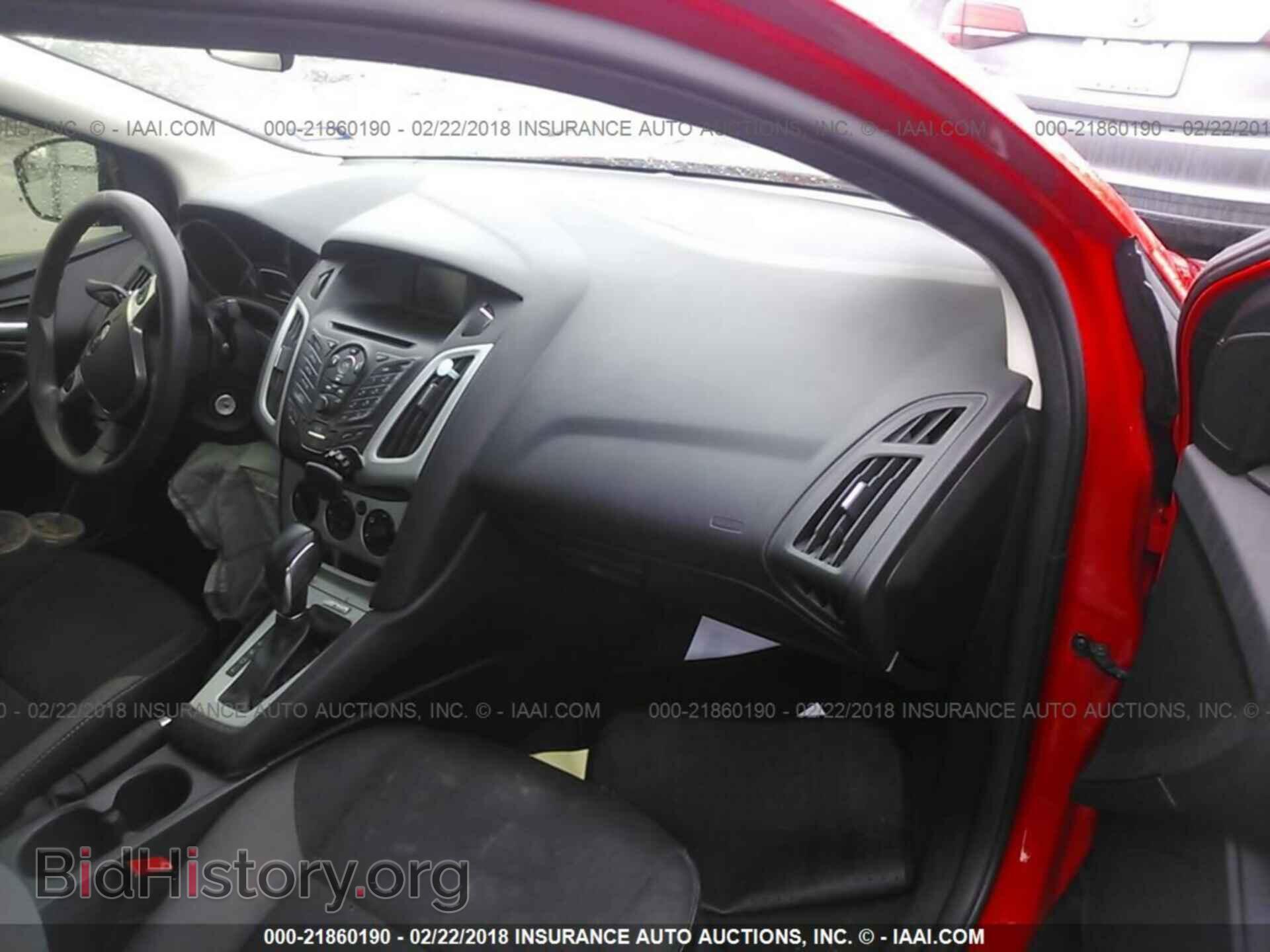 2014 Ford Focus - VIN: 1FADP3F2XEL281193 - Photo 5