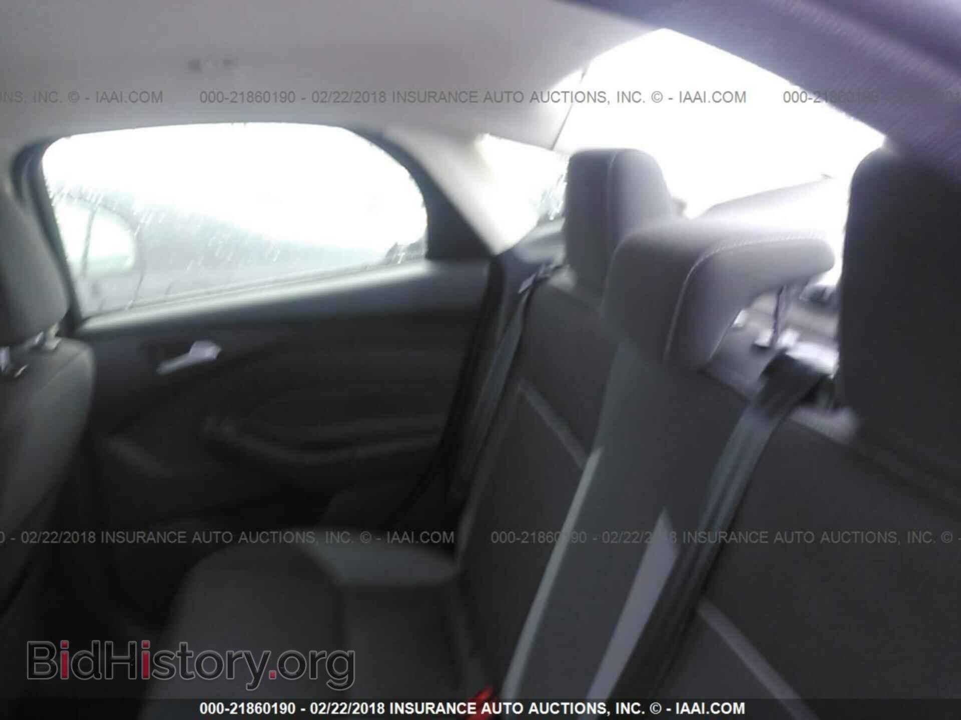 2014 Ford Focus - VIN: 1FADP3F2XEL281193 - Photo 8