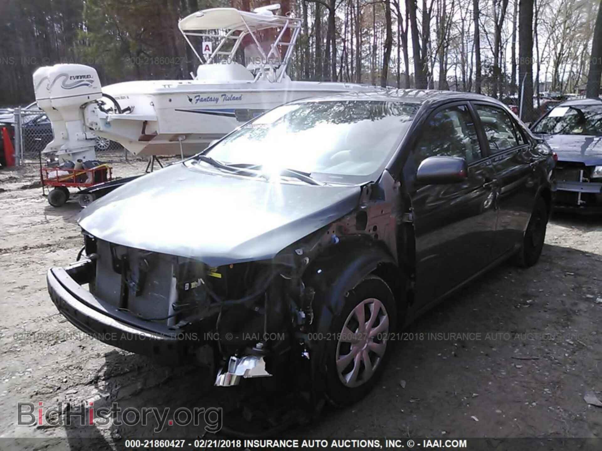 2011 Toyota Corolla - VIN: 2T1BU4EE7BC641552 - Фото 2