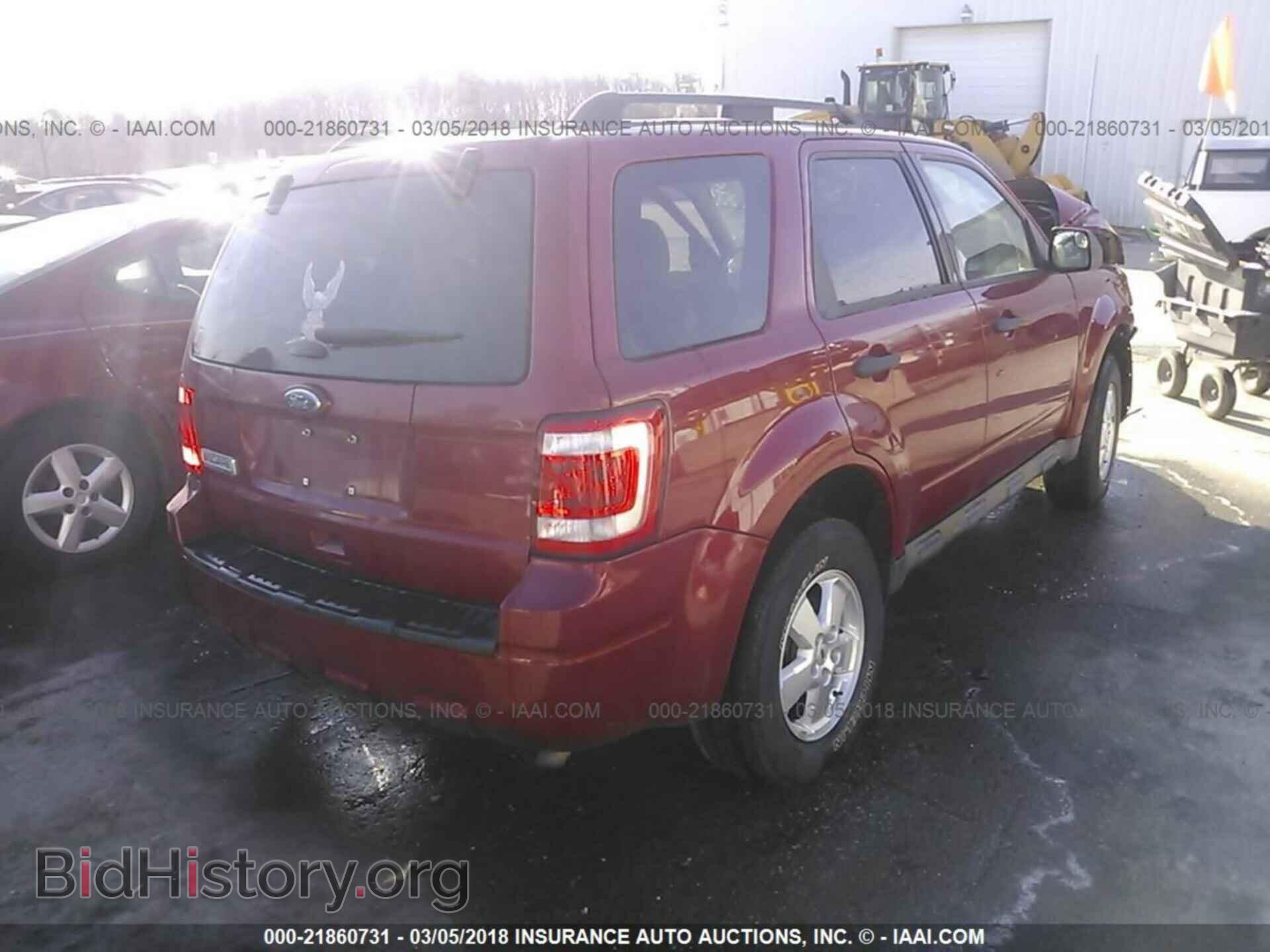 2011 Ford Escape - VIN: 1FMCU9D7XBKC54802 - Photo 4