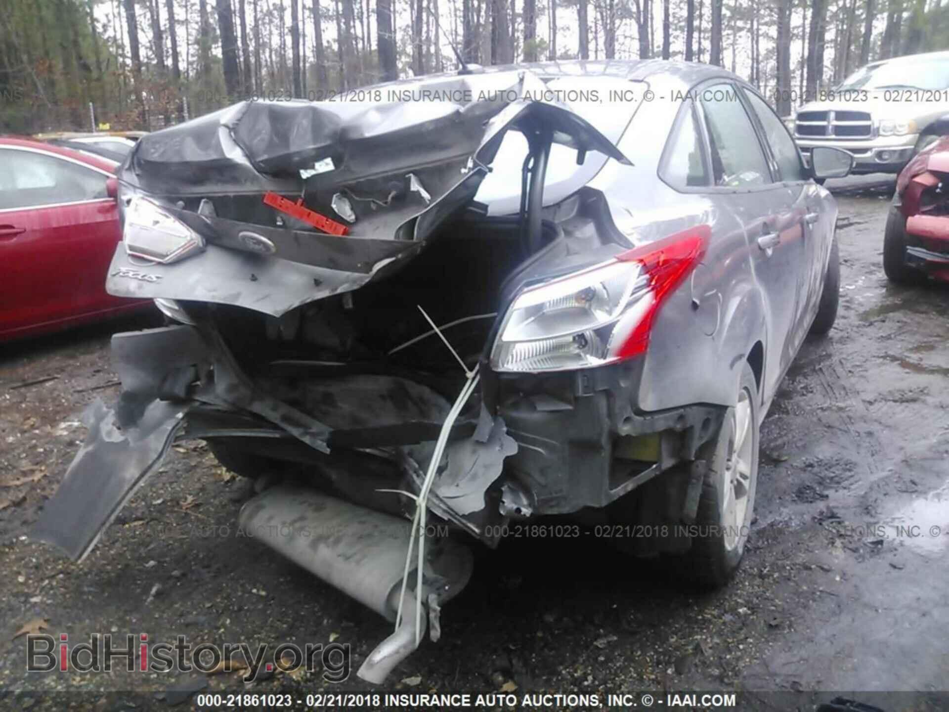 2014 Ford Focus - VIN: 1FADP3F2XEL204498 - Фото 4