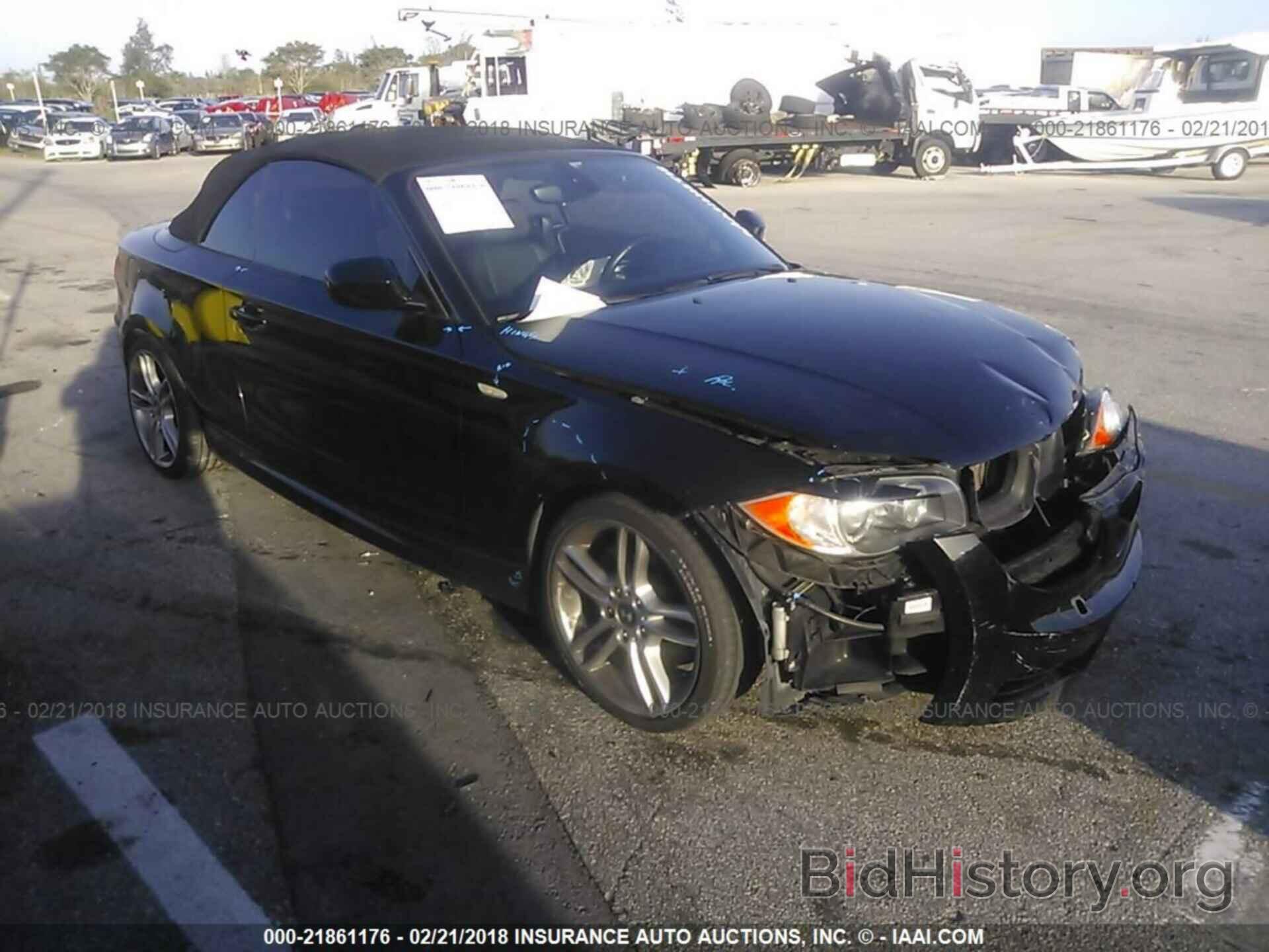 Photo WBAUN7C56BVM24062 - Bmw 135 2011