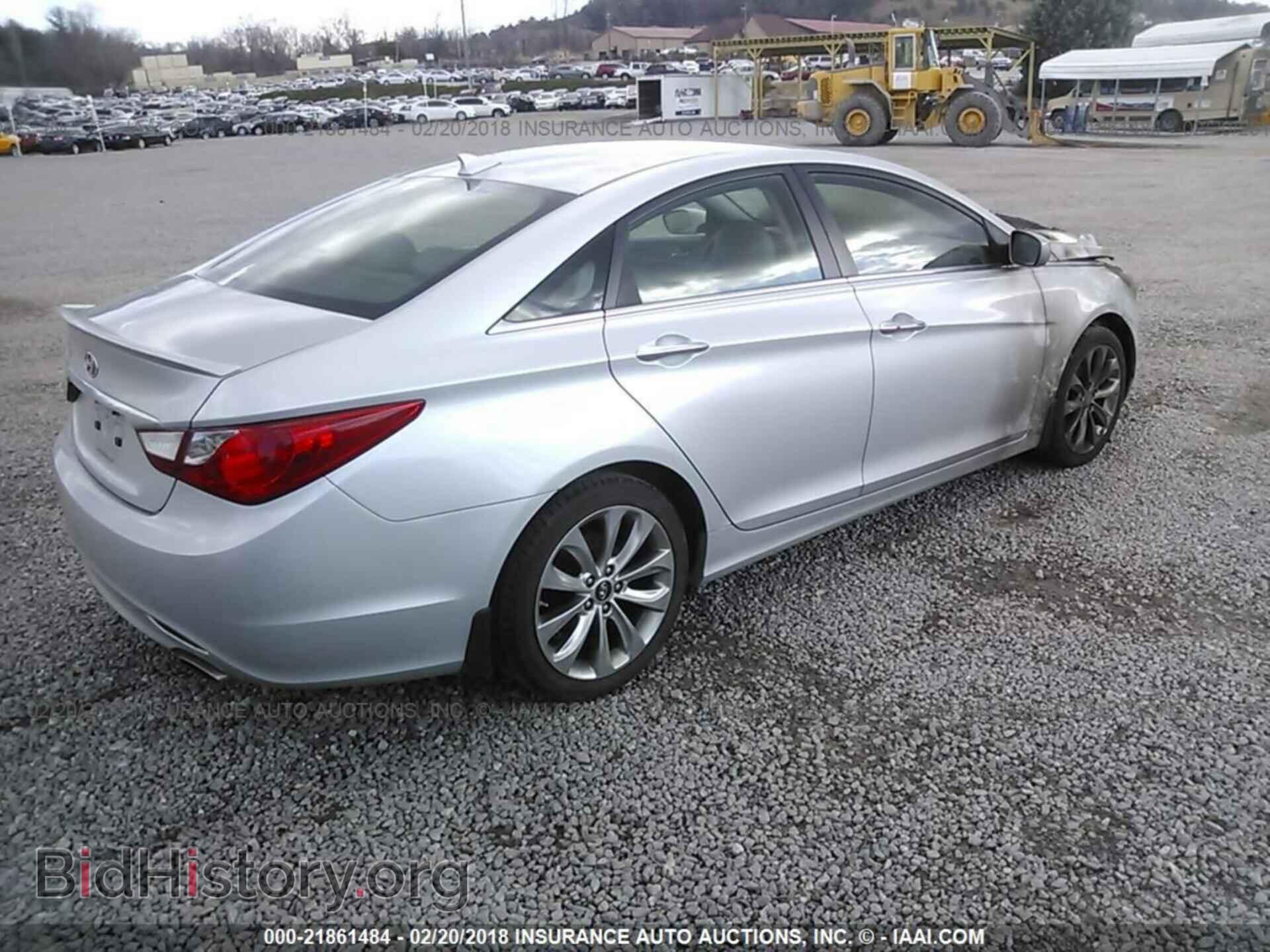 2012 Hyundai Sonata - VIN: 5NPEC4ACXCH423737 - Фото 4