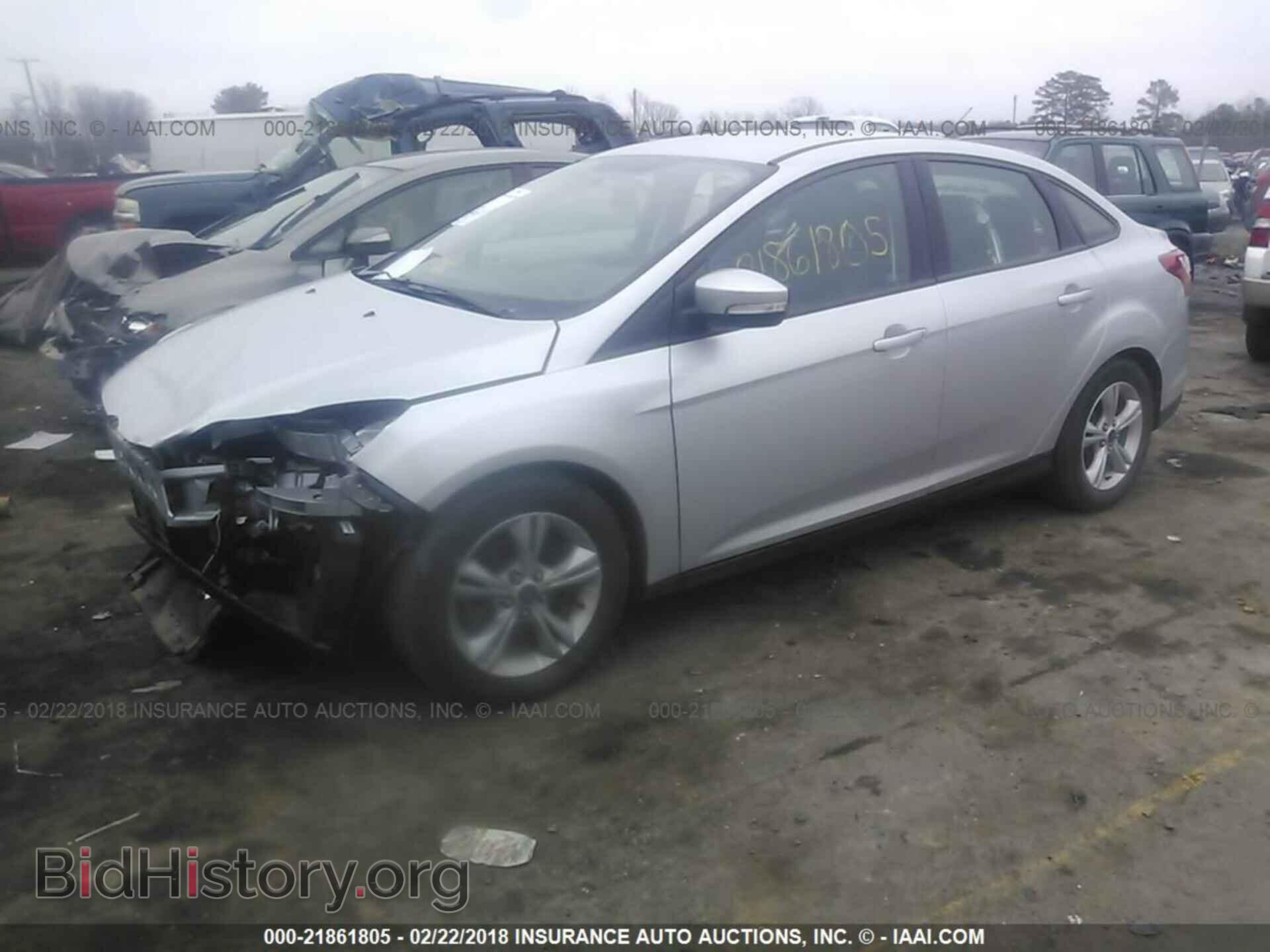 2014 Ford Focus - VIN: 1FADP3F20EL396806 - Фото 2