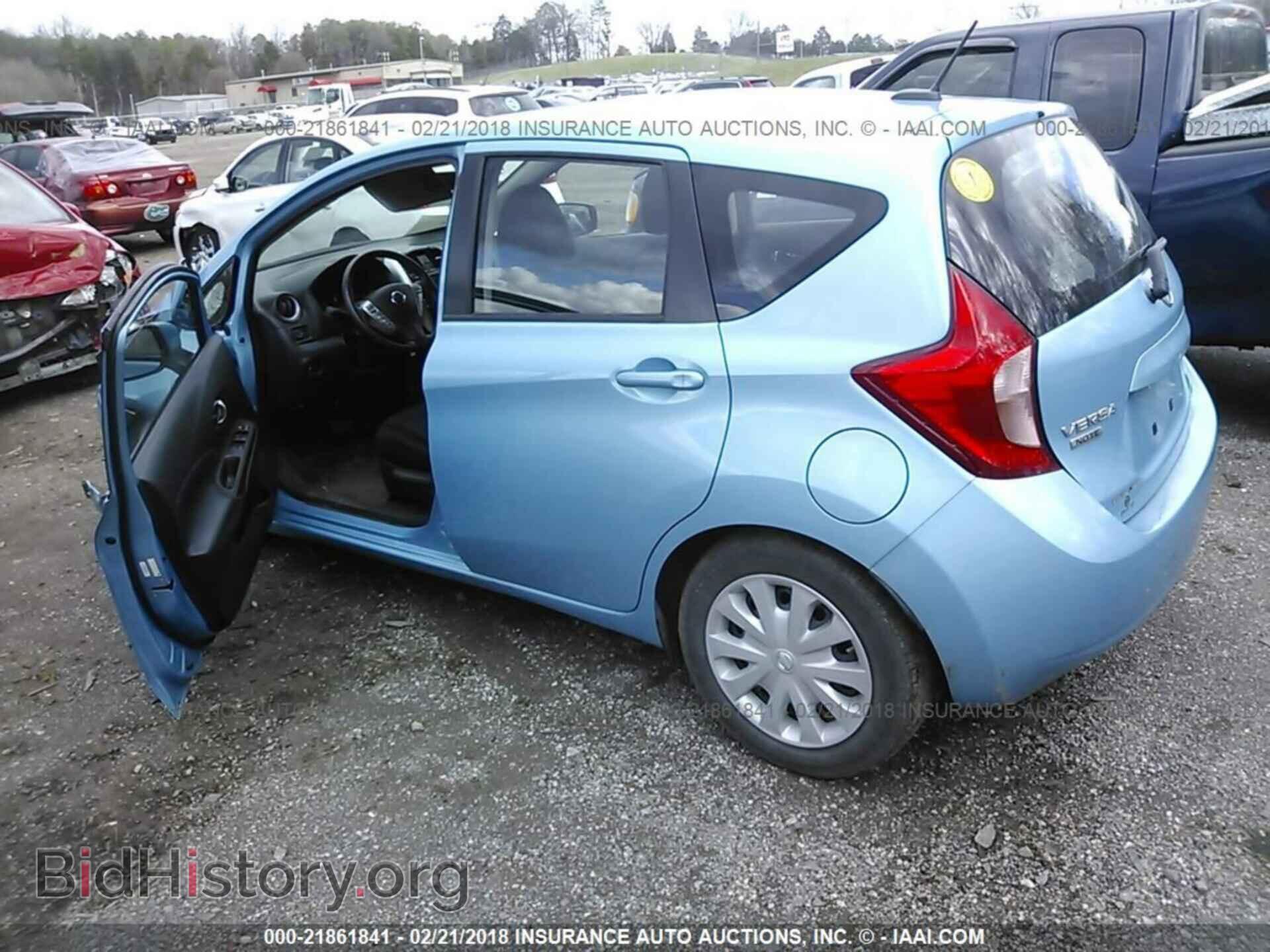 2015 Nissan Versa note - VIN: 3N1CE2CP6FL402591 - Фото 3