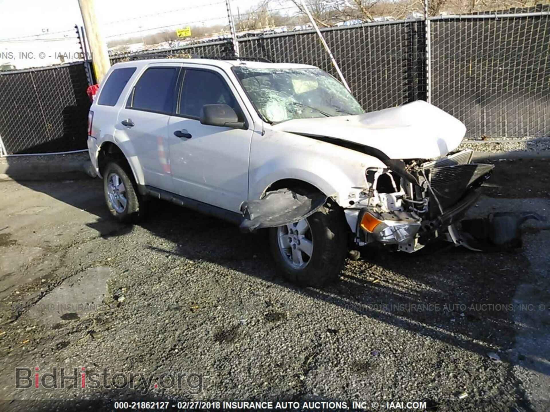 Фотография 1FMCU0D77BKA87715 - Ford Escape 2011