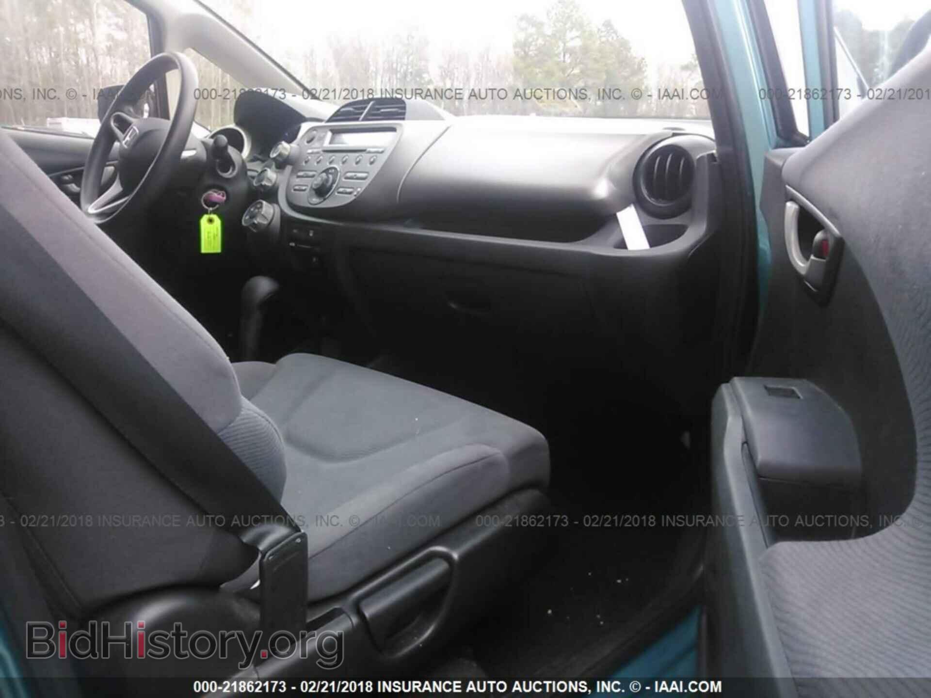 2013 Honda Fit - VIN: JHMGE8H35DC051610 - Фото 5