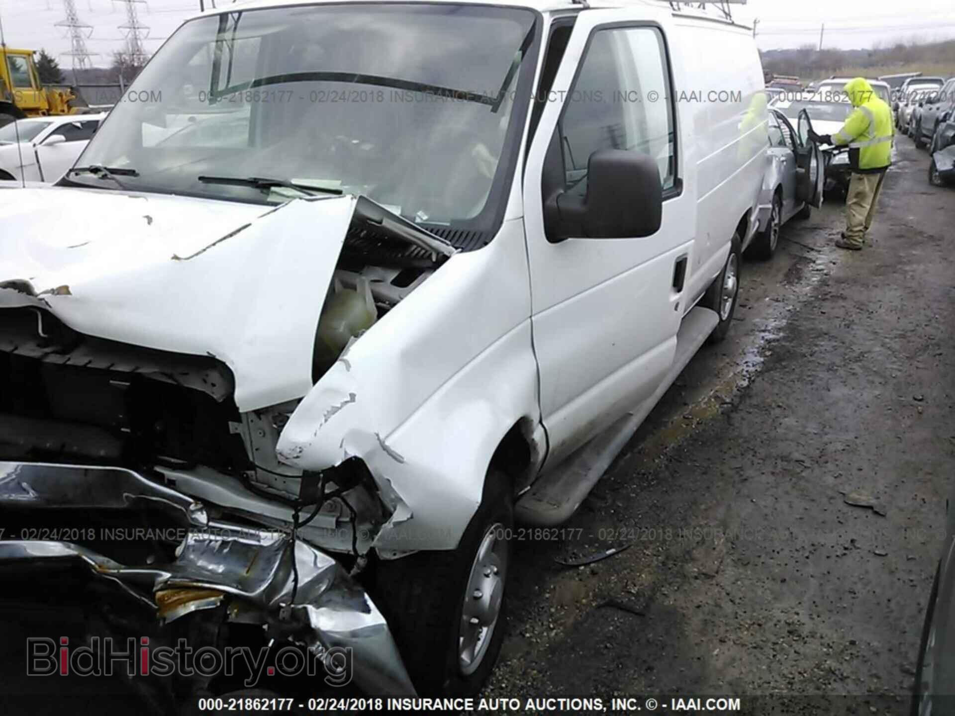 2013 Ford Econoline - VIN: 1FTNE2EW2DDB06898 - Photo 2
