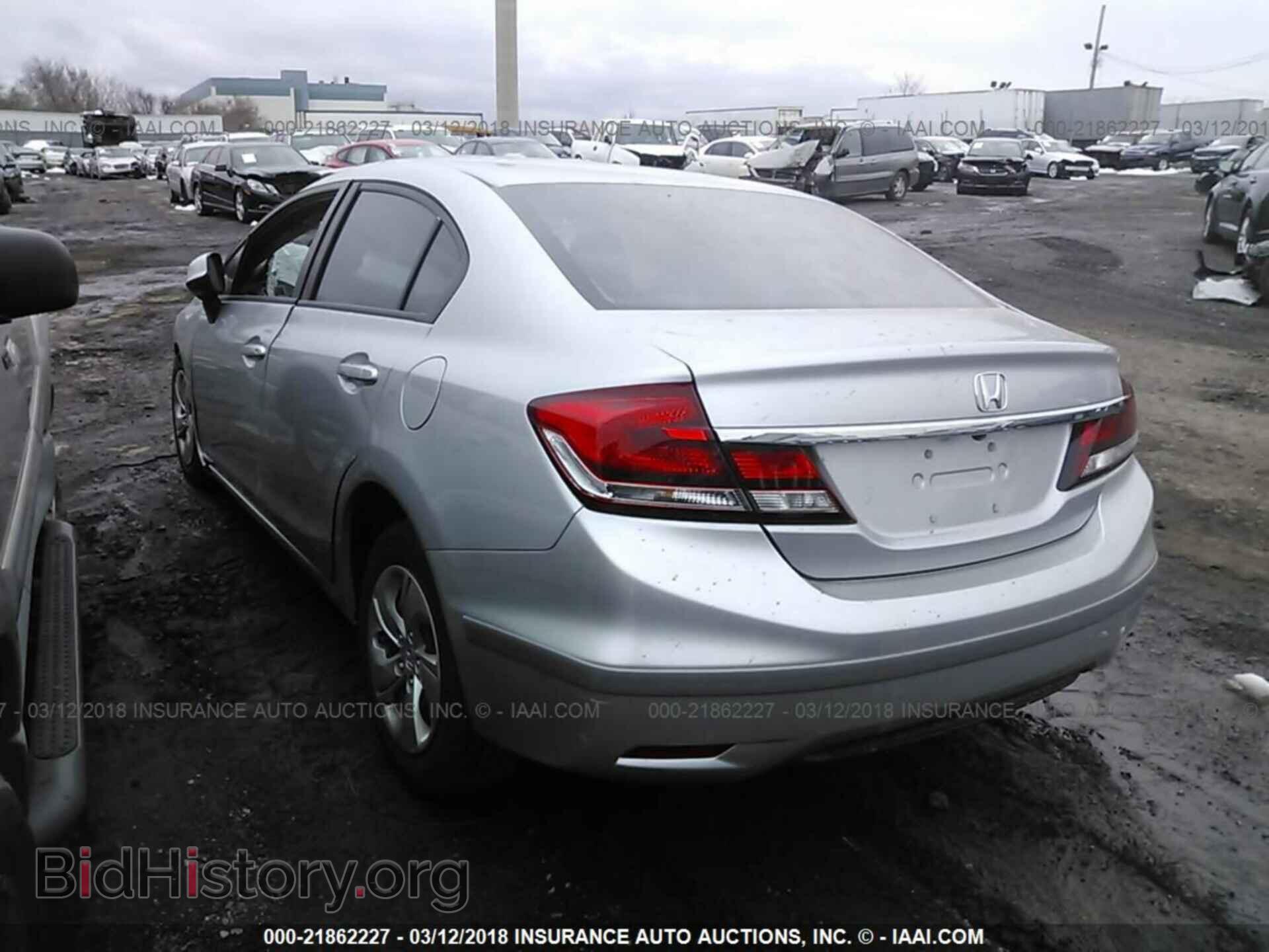 2013 Honda Civic - VIN: 19XFB2F54DE280005 - Фото 3