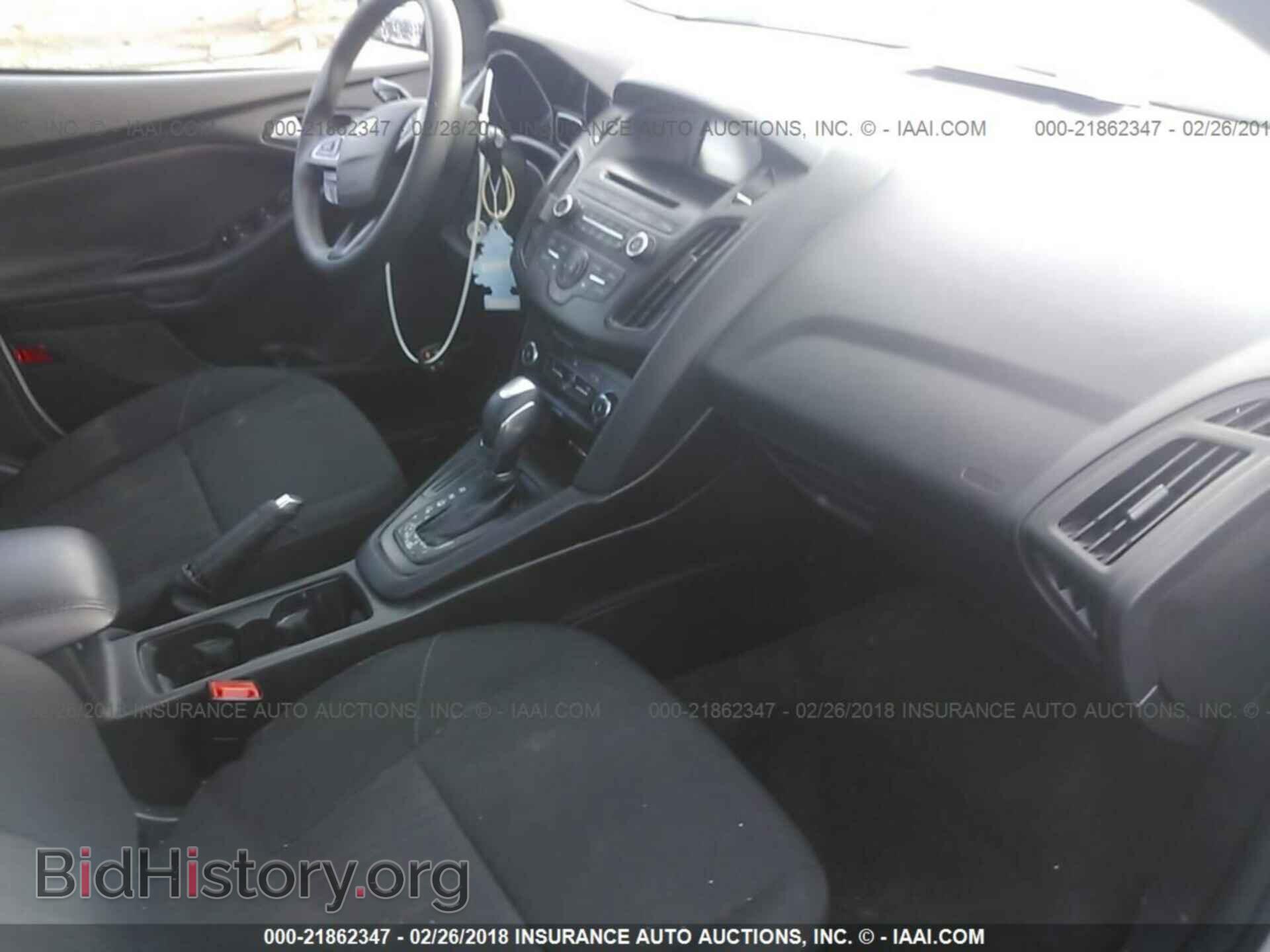 2015 Ford Focus - VIN: 1FADP3K23FL282502 - Photo 5