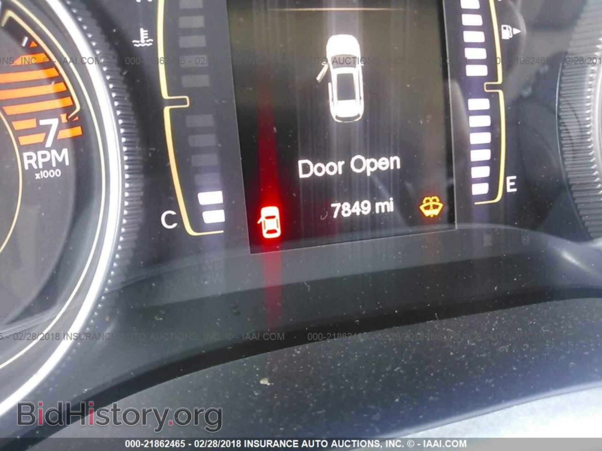 2018 Jeep Cherokee - VIN: 1C4PJLLB2JD540521 - Фото 7