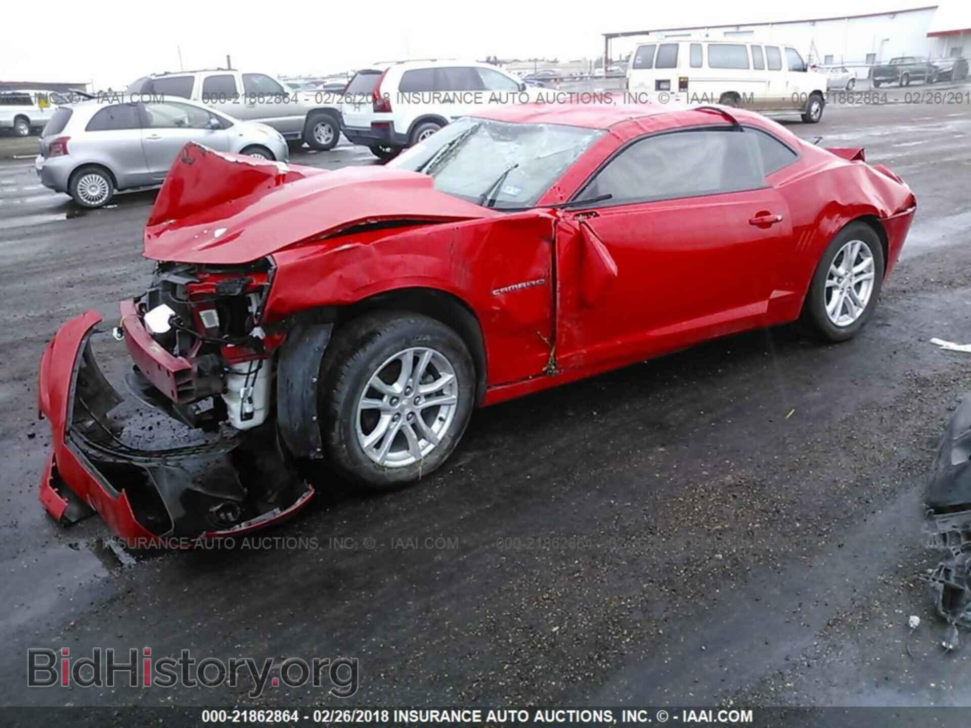 2015 Chevrolet Camaro - VIN: 2G1FB1E33F9173743 - Photo 2