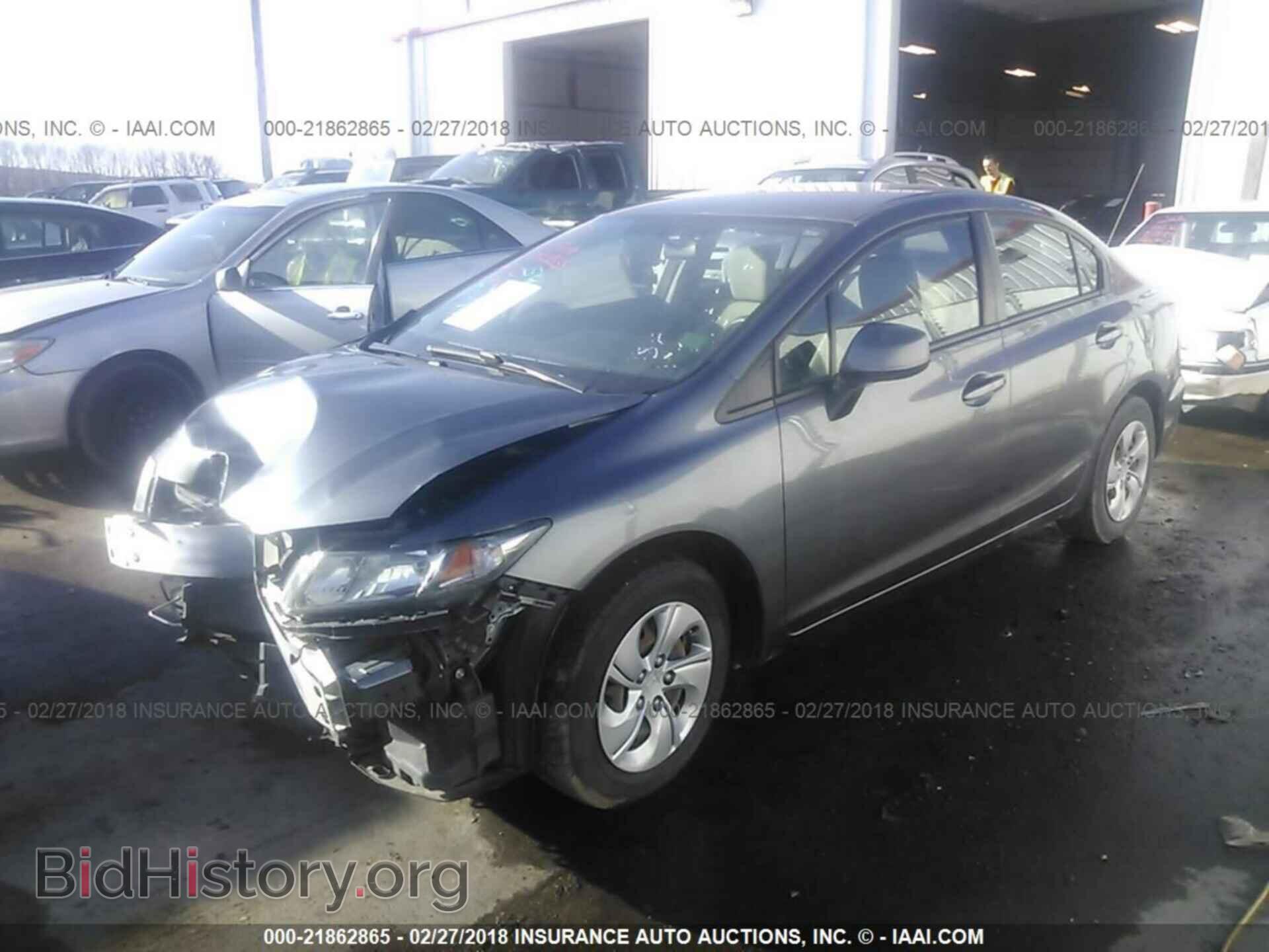 2013 Honda Civic - VIN: 19XFB2F52DE000100 - Фото 2