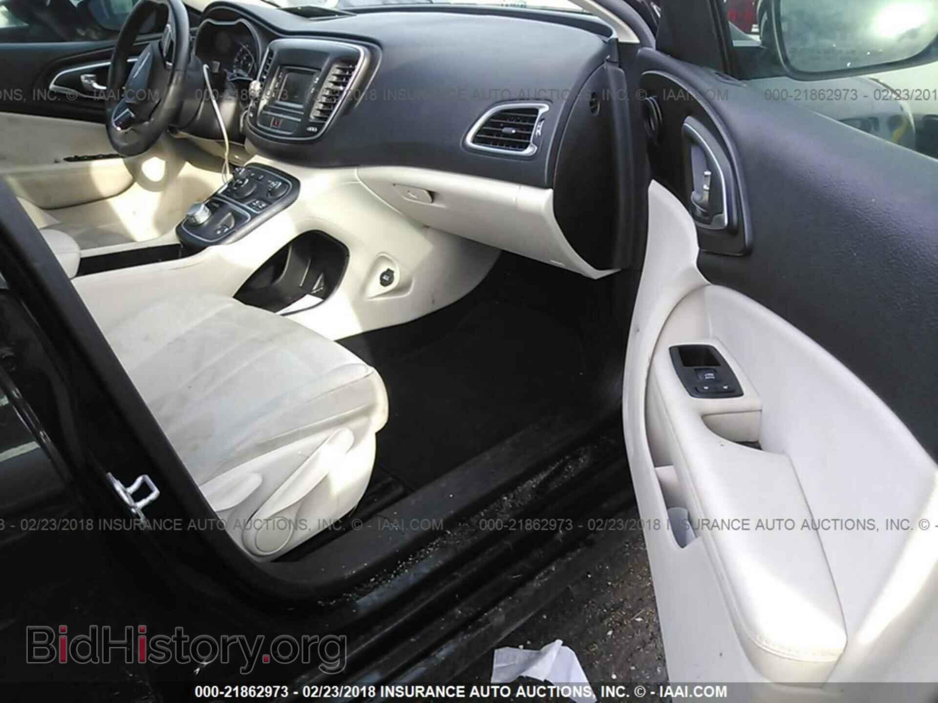 2015 Chrysler 200 - VIN: 1C3CCCAB4FN631596 - Фото 5