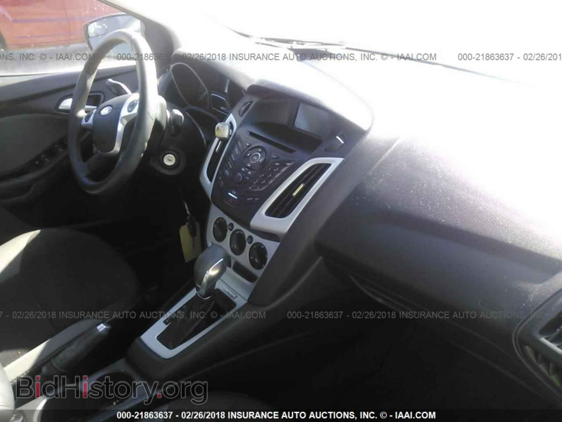 2014 Ford Focus - VIN: 1FADP3F28EL108496 - Photo 5