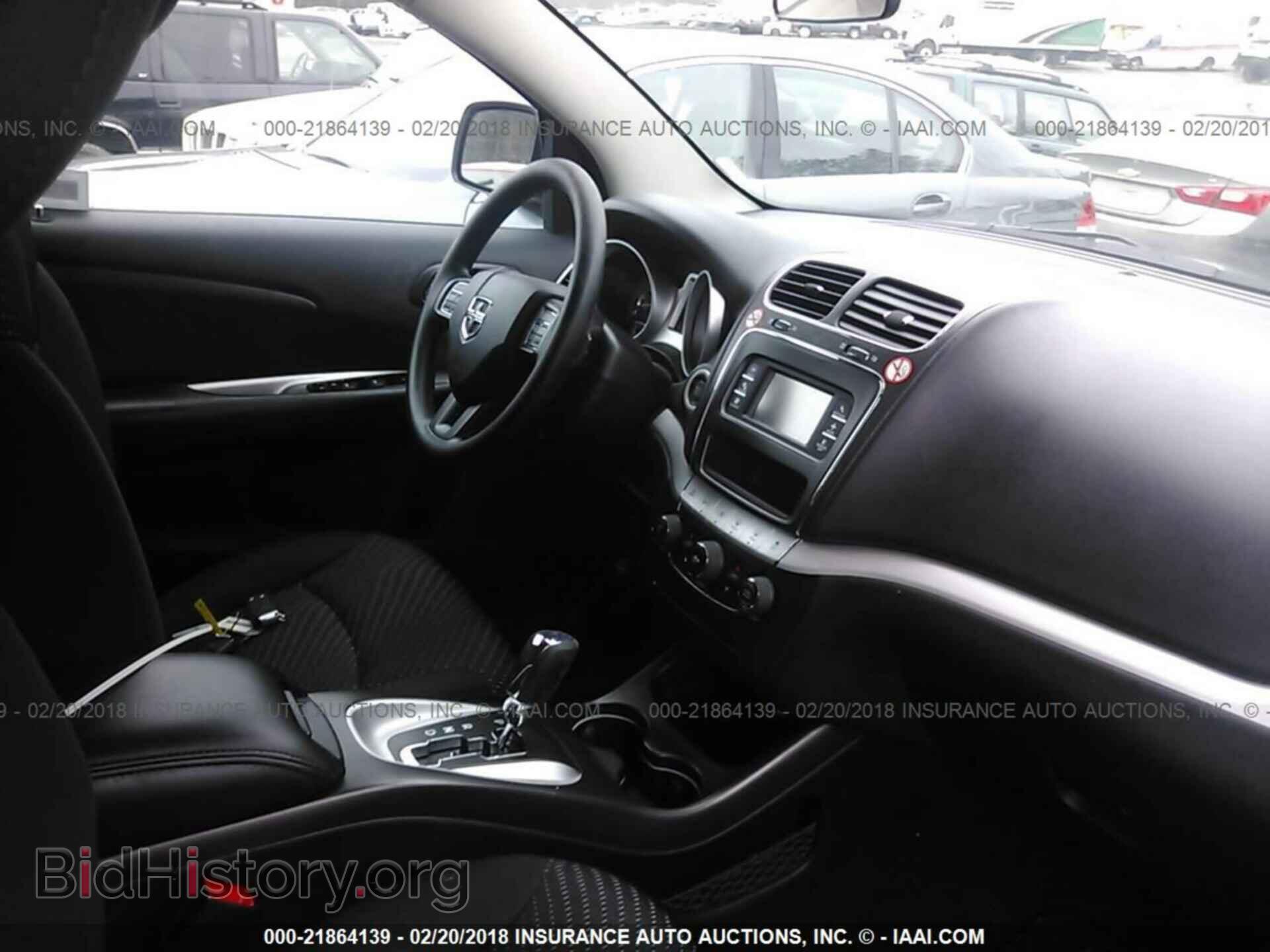 2017 Dodge Journey - VIN: 3C4PDCBG2HT533643 - Фото 5