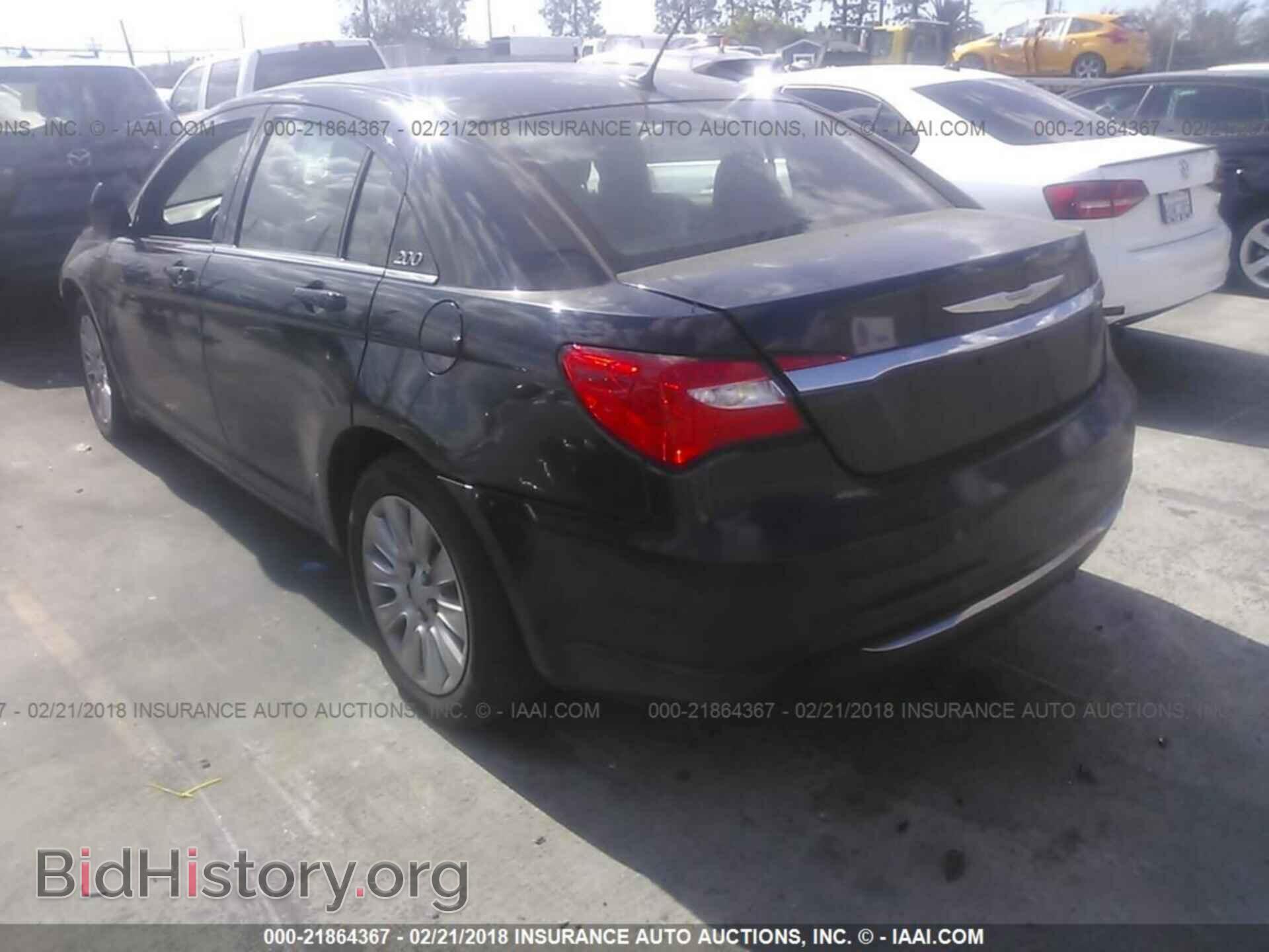 2014 Chrysler 200 - VIN: 1C3CCBAB4EN145332 - Фото 3