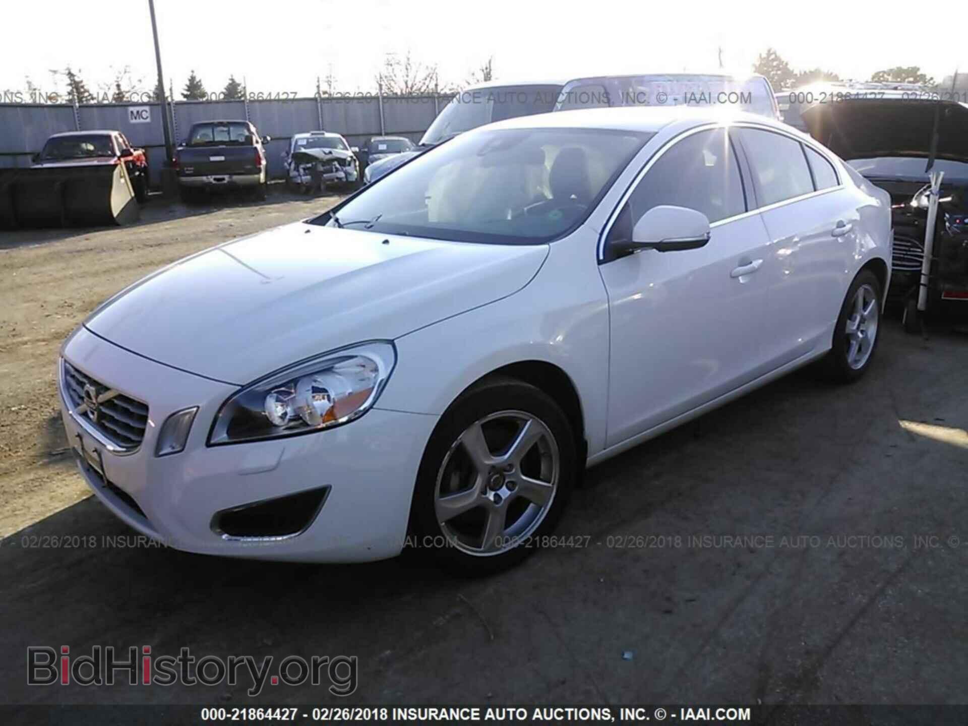 2012 Volvo S60 - VIN: YV1622FS1C2112625 - Фото 2