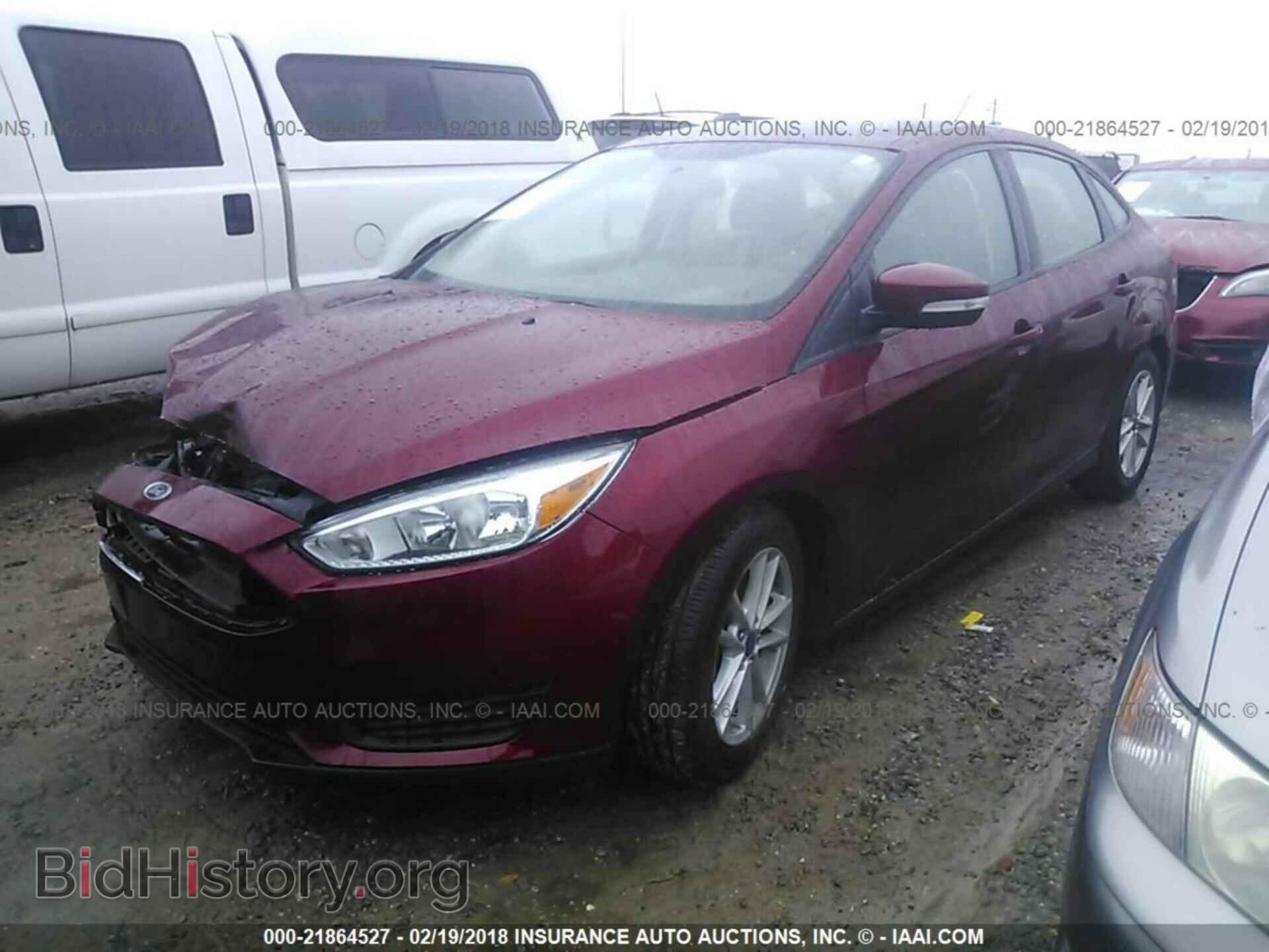 2016 Ford Focus - VIN: 1FADP3F26GL399759 - Фото 2