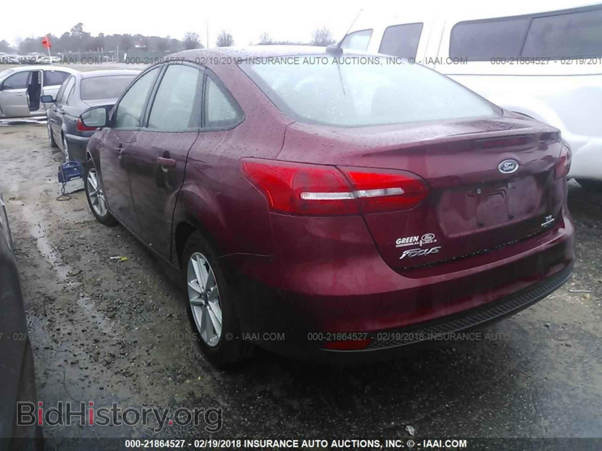 2016 Ford Focus - VIN: 1FADP3F26GL399759 - Фото 3