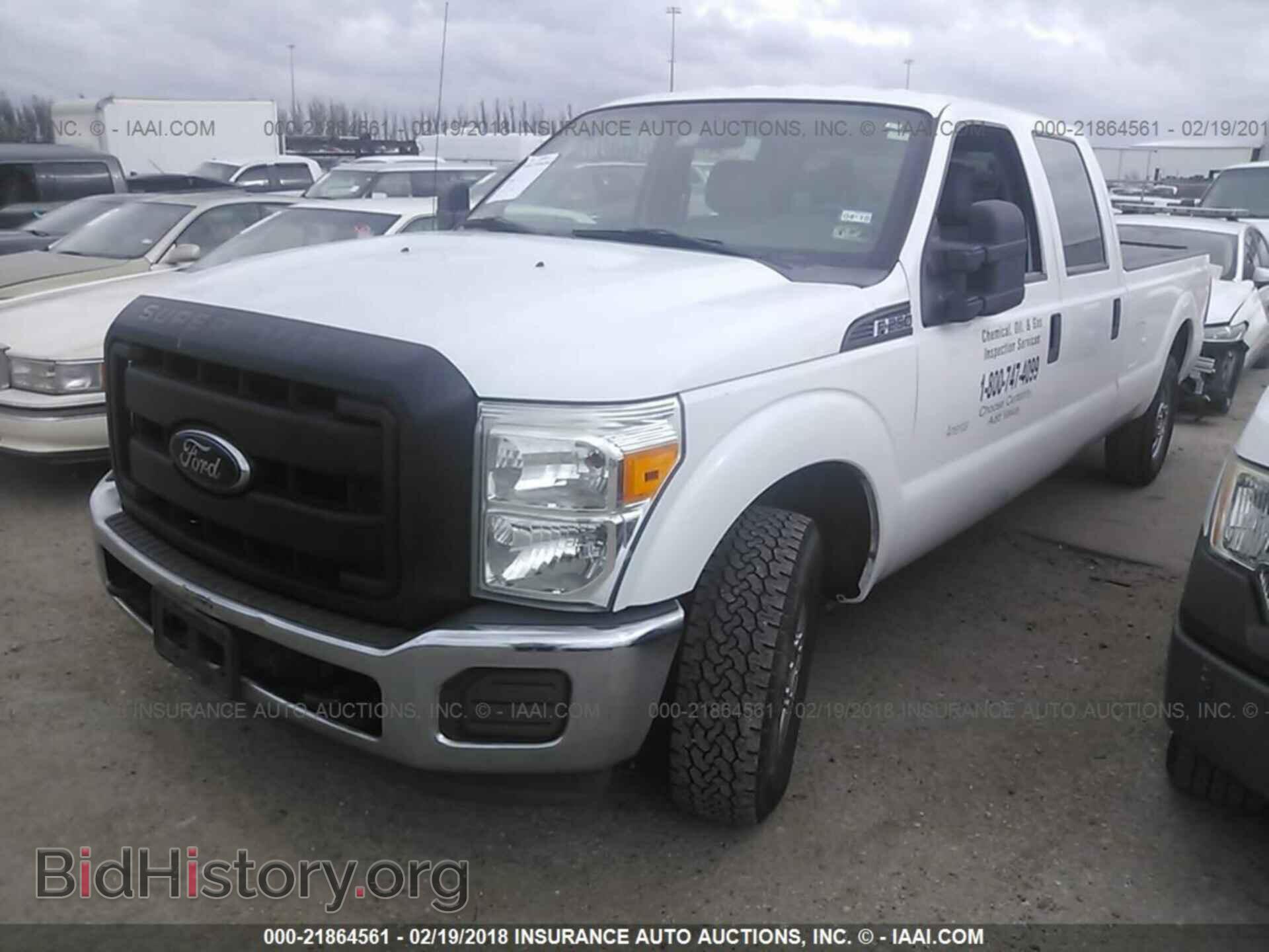 2012 Ford F250 - VIN: 1FT7W2A61CEA87135 - Фото 2