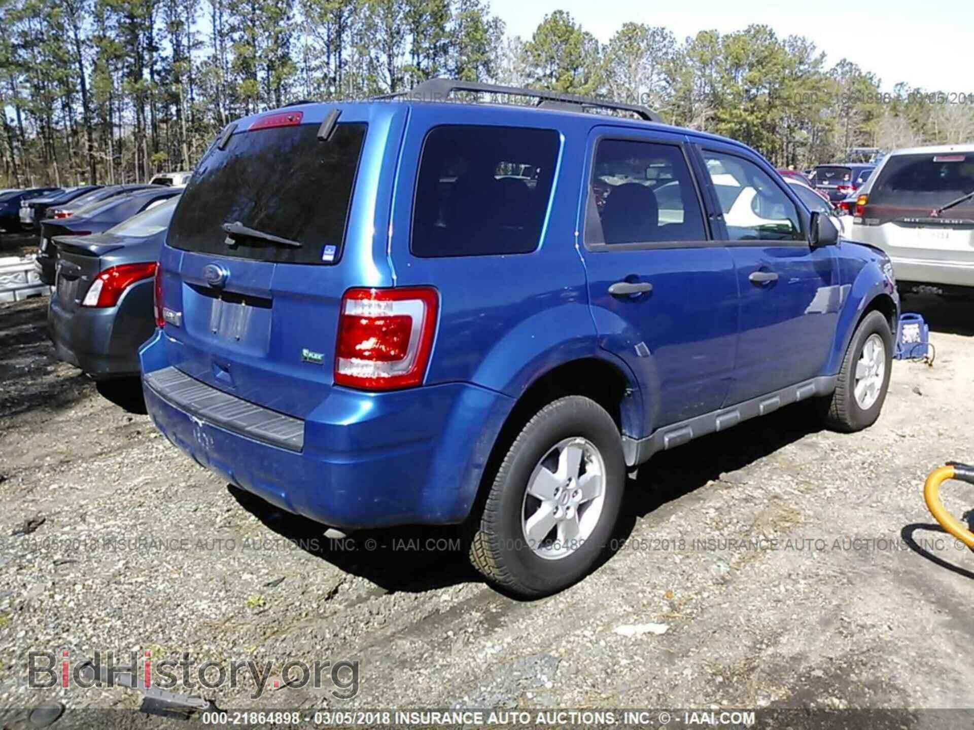 2011 Ford Escape - VIN: 1FMCU9DG9BKA41369 - Фото 4