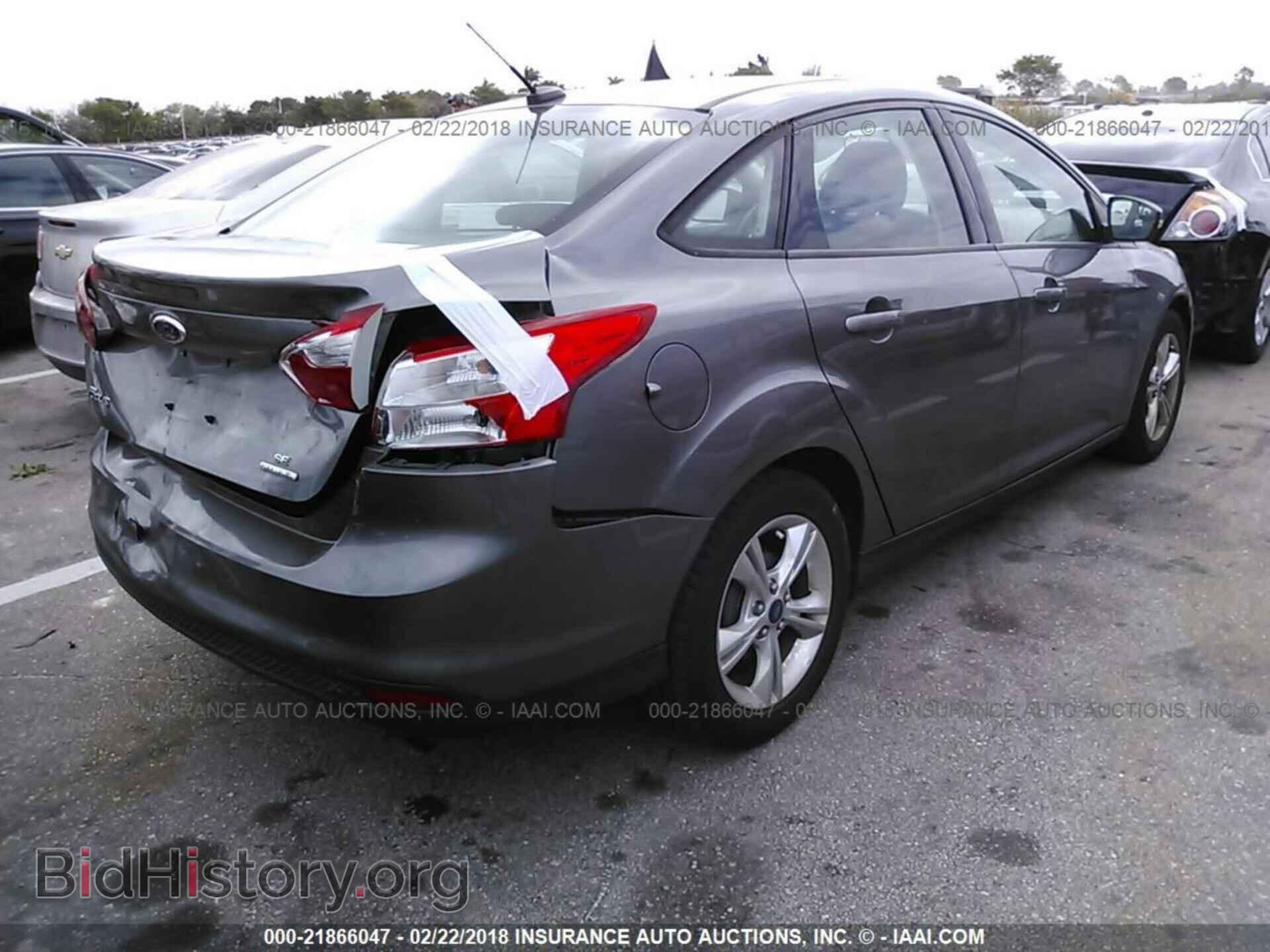 2013 Ford Focus - VIN: 1FADP3F20DL275188 - Photo 4