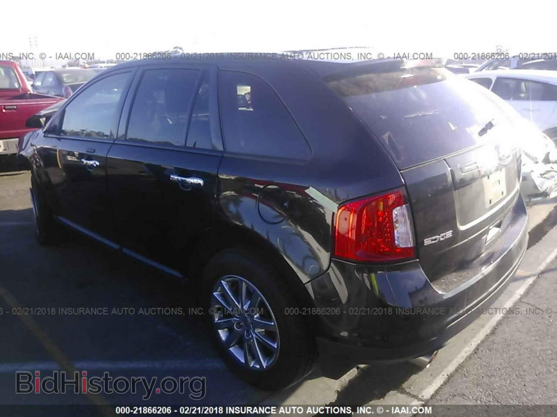 2011 Ford Edge - VIN: 2FMDK3JC7BBA92422 - Photo 3