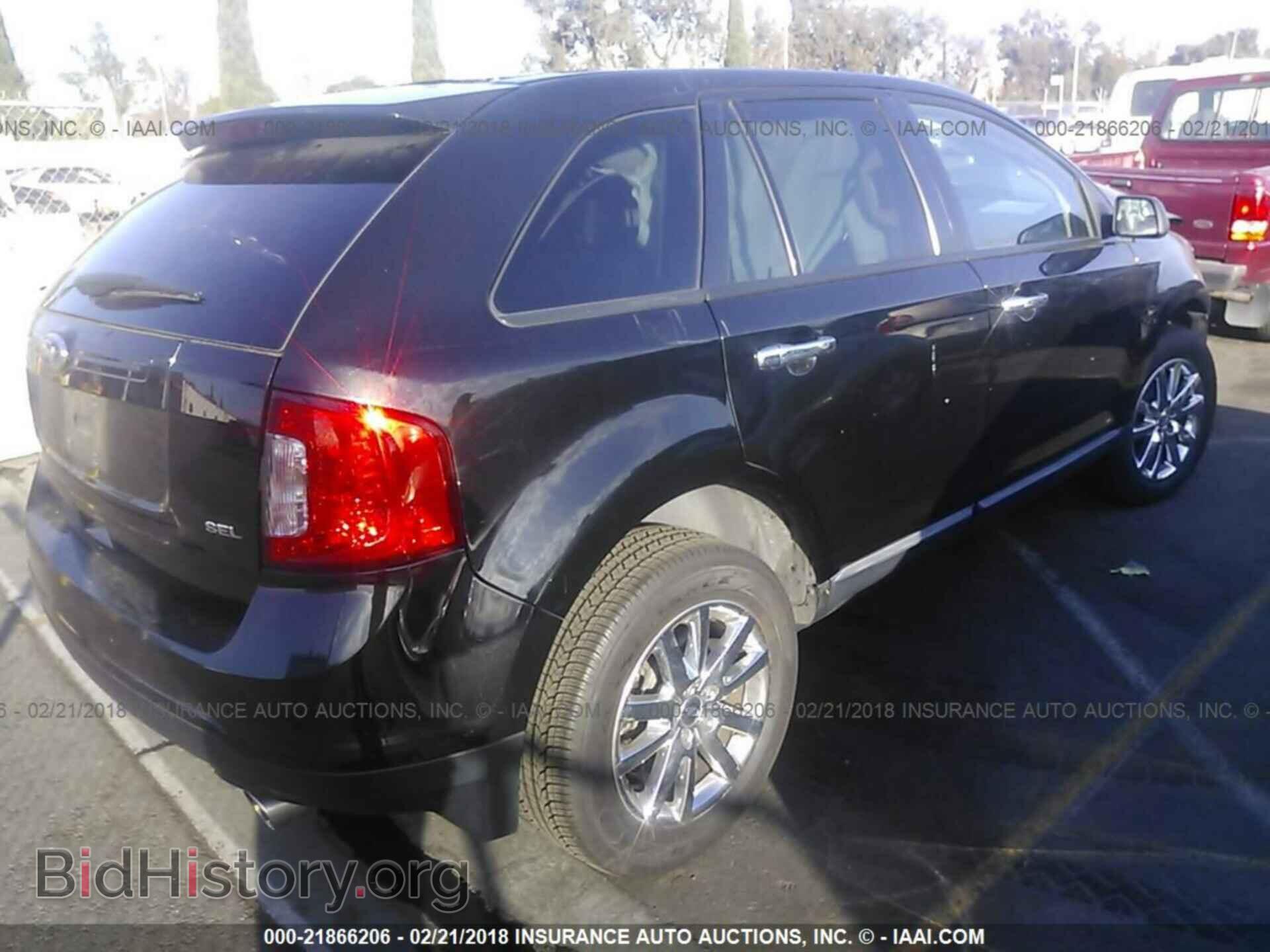2011 Ford Edge - VIN: 2FMDK3JC7BBA92422 - Photo 4