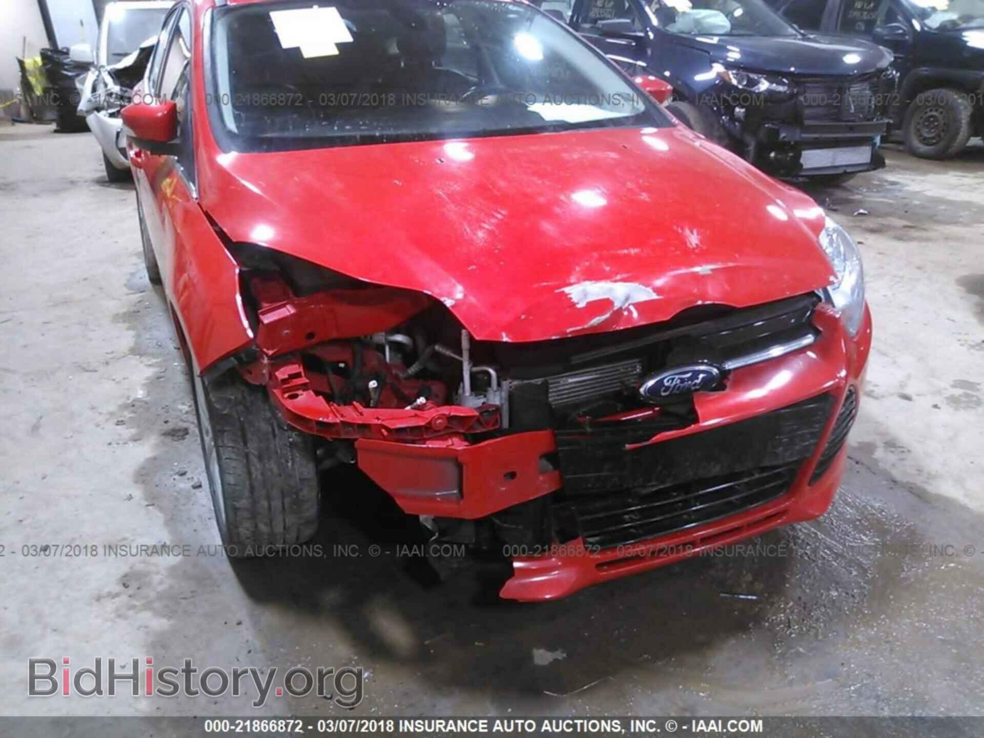 2012 Ford Focus - VIN: 1FAHP3M21CL338950 - Photo 6