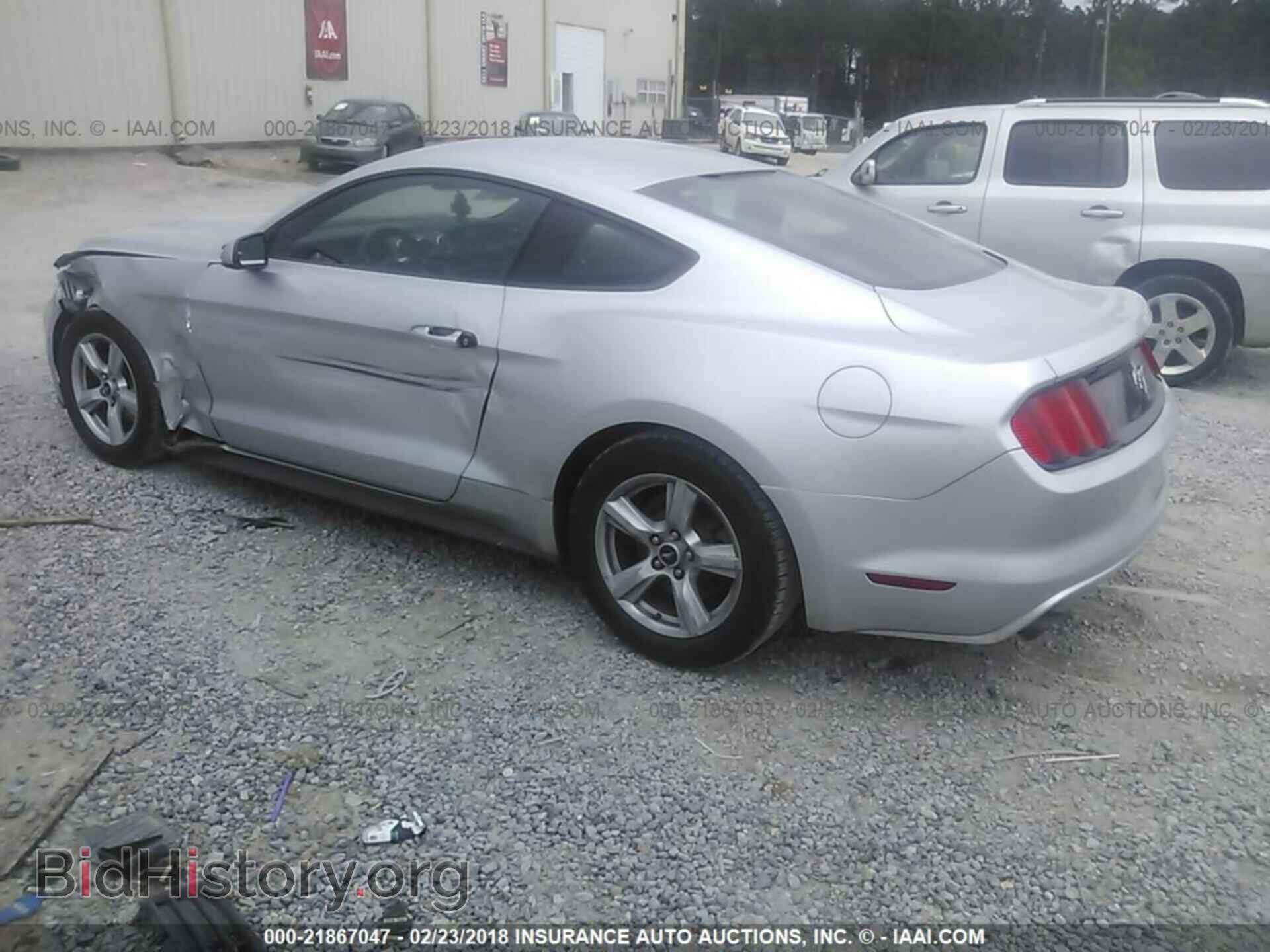 2015 Ford Mustang - VIN: 1FA6P8AM6F5384986 - Photo 3