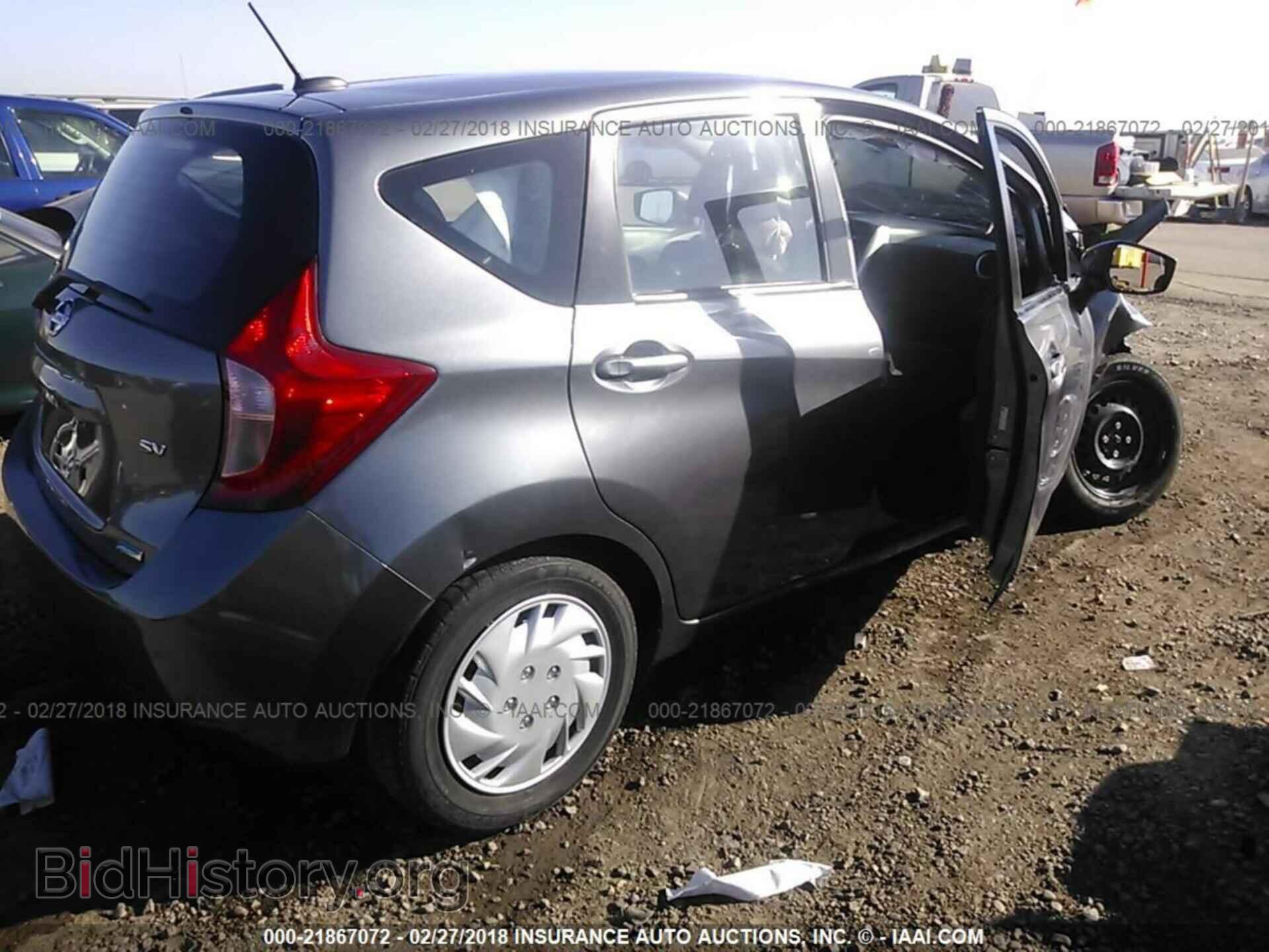 2016 Nissan Versa note - VIN: 3N1CE2CP9GL373329 - Фото 4