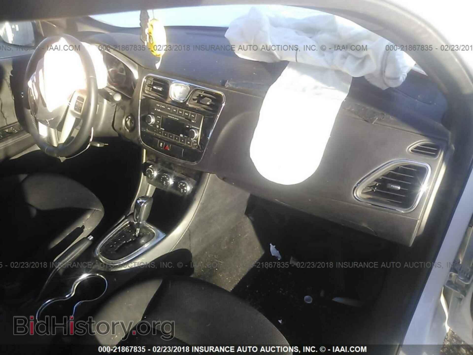 2013 Chrysler 200 - VIN: 1C3CCBBG6DN528651 - Photo 5